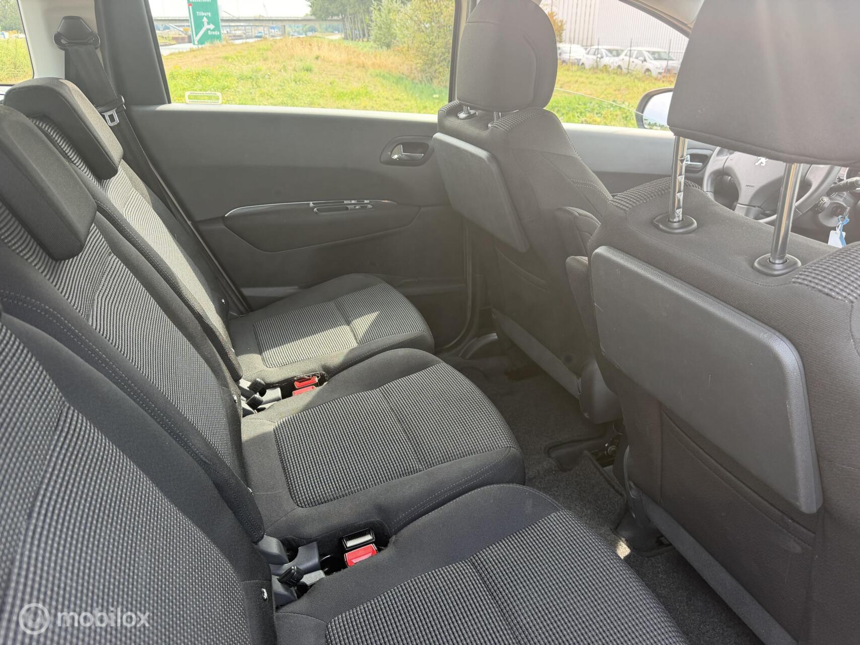 Foto van Peugeot 5008