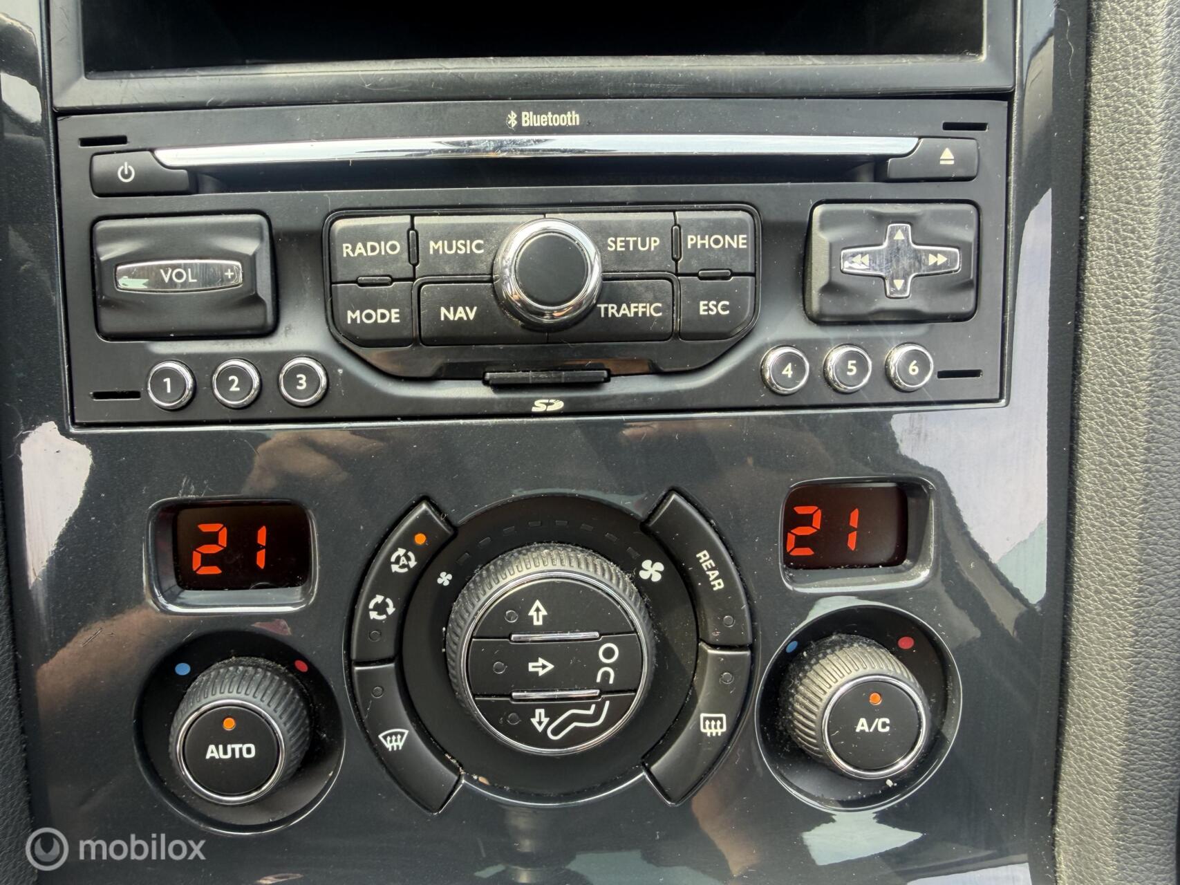 Foto van Peugeot 5008