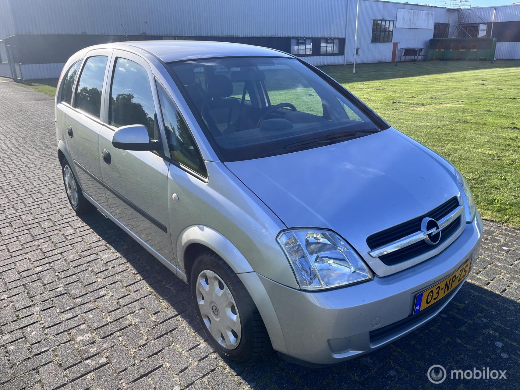 Opel Meriva-a 1.6-16V Enjoy Automaat / Airco / Cruise / APK / NAP / 2004 - voorkant