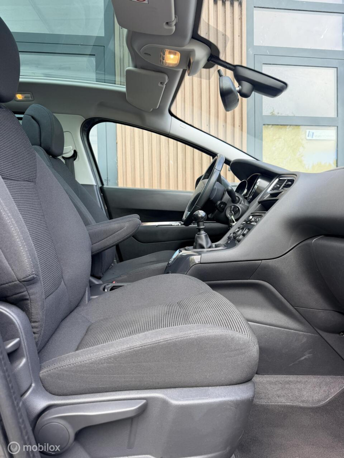 Foto van Peugeot 5008