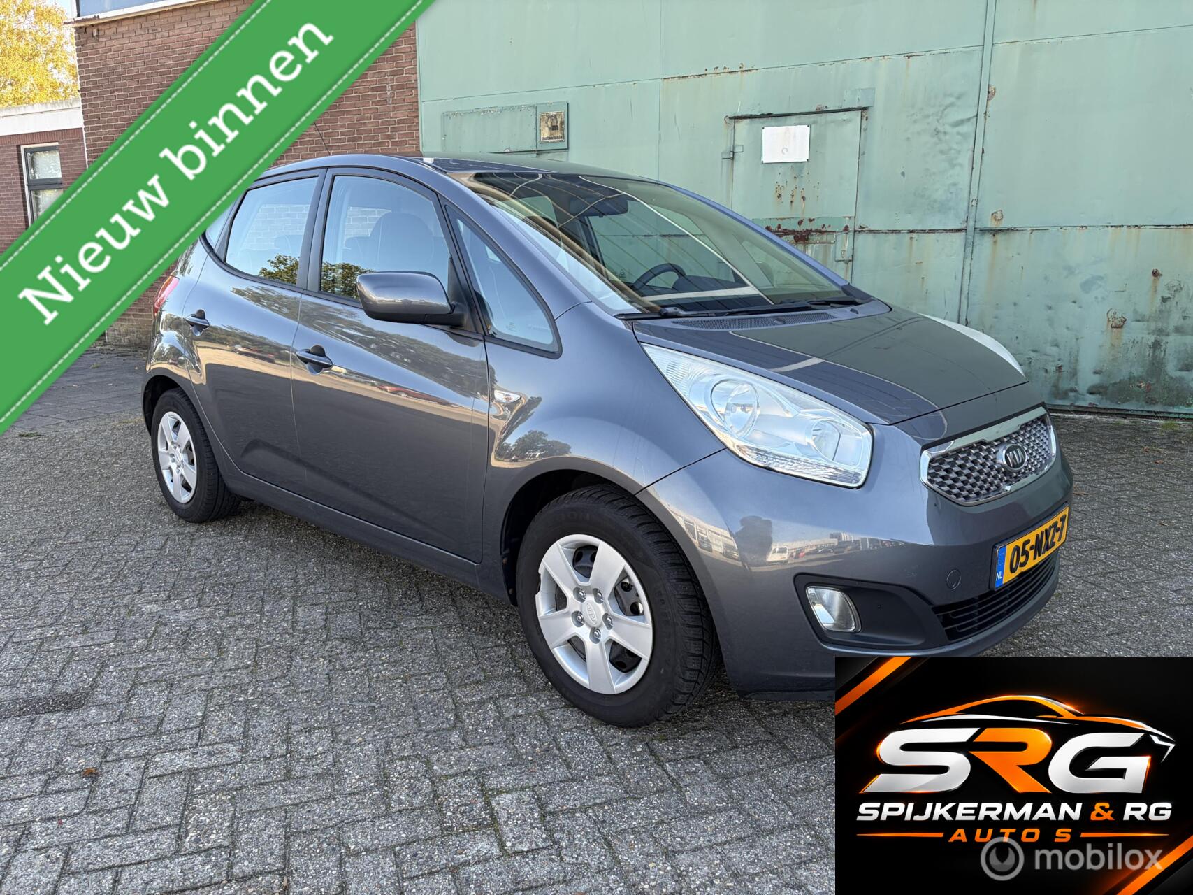 Kia Venga 1.4 CVVT Seven 2011 - voorkant