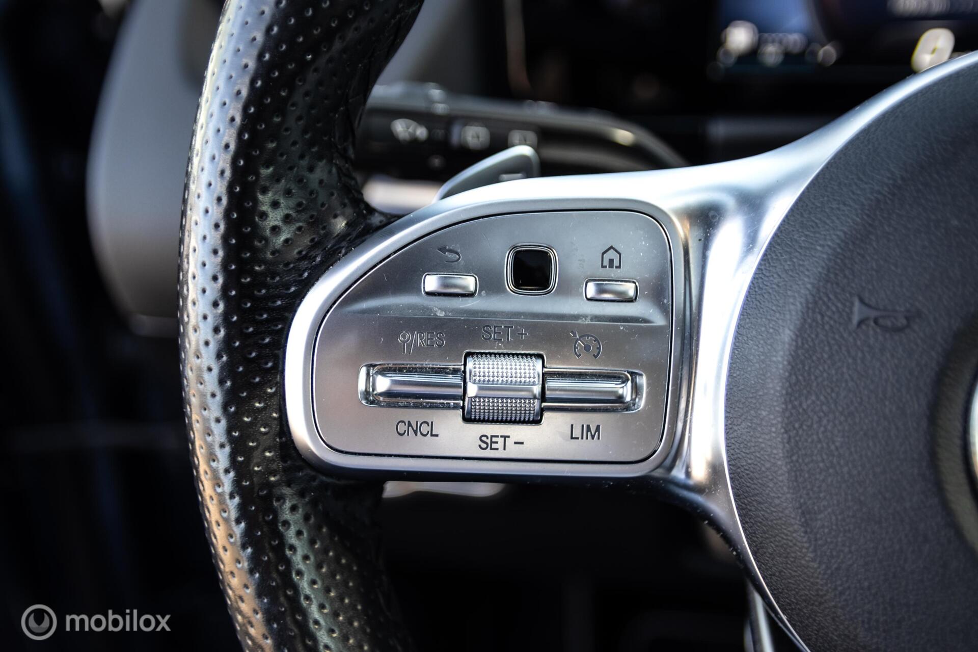 Foto van Mercedes-Benz B 250 E
