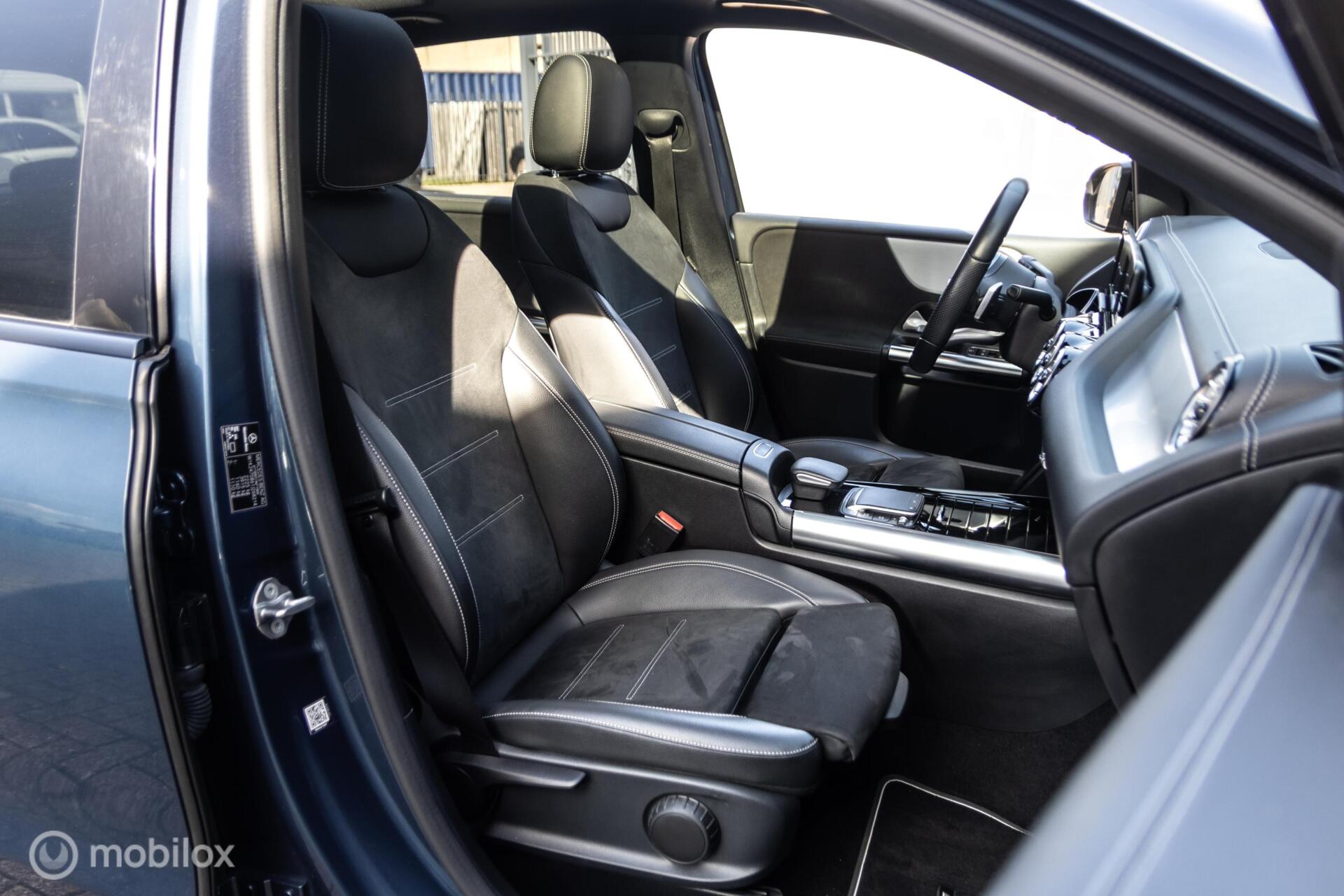 Foto van Mercedes-Benz B 250 E