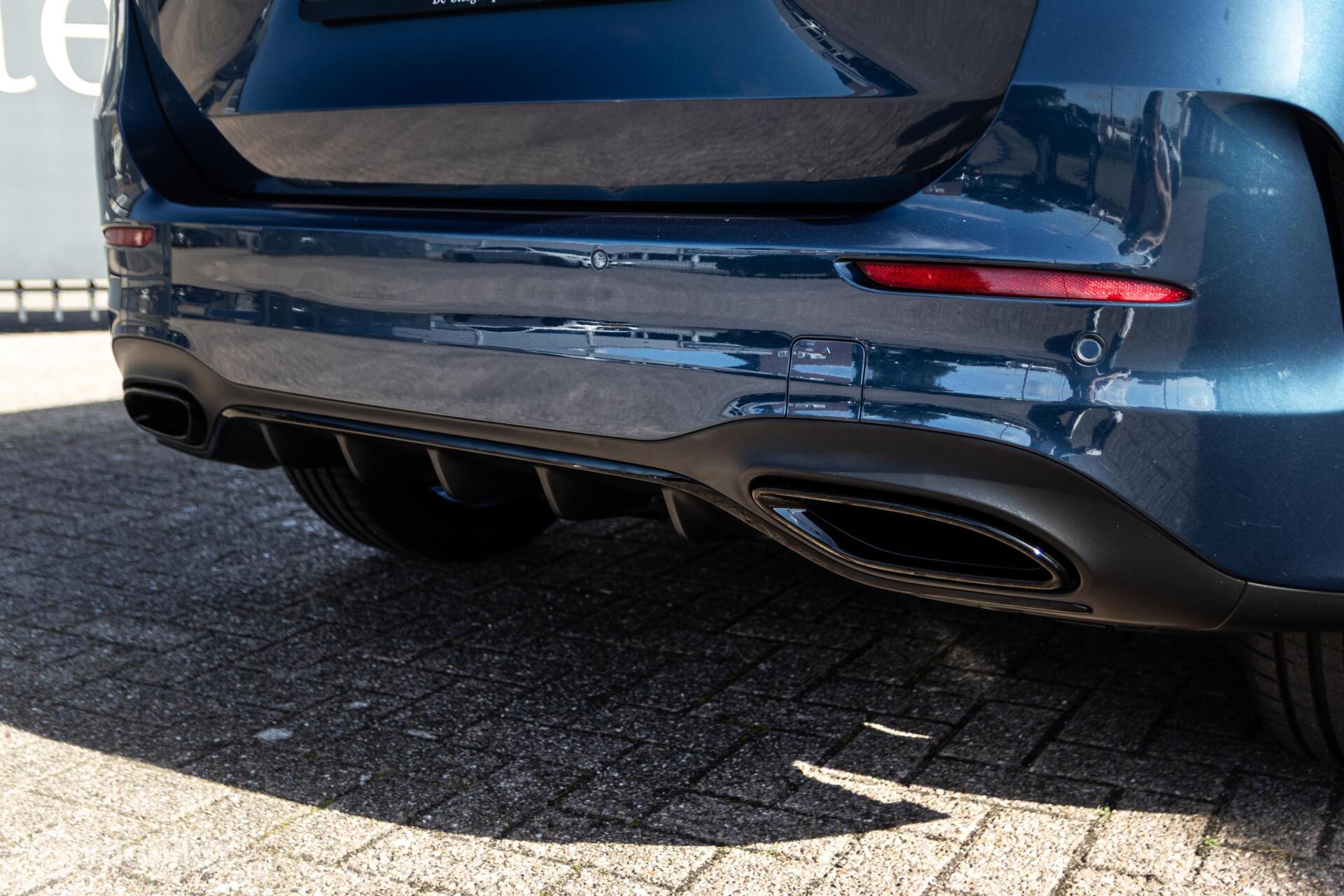 Foto van Mercedes-Benz B 250 E