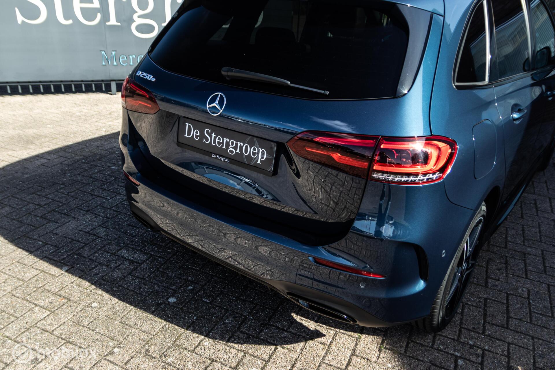 Foto van Mercedes-Benz B 250 E