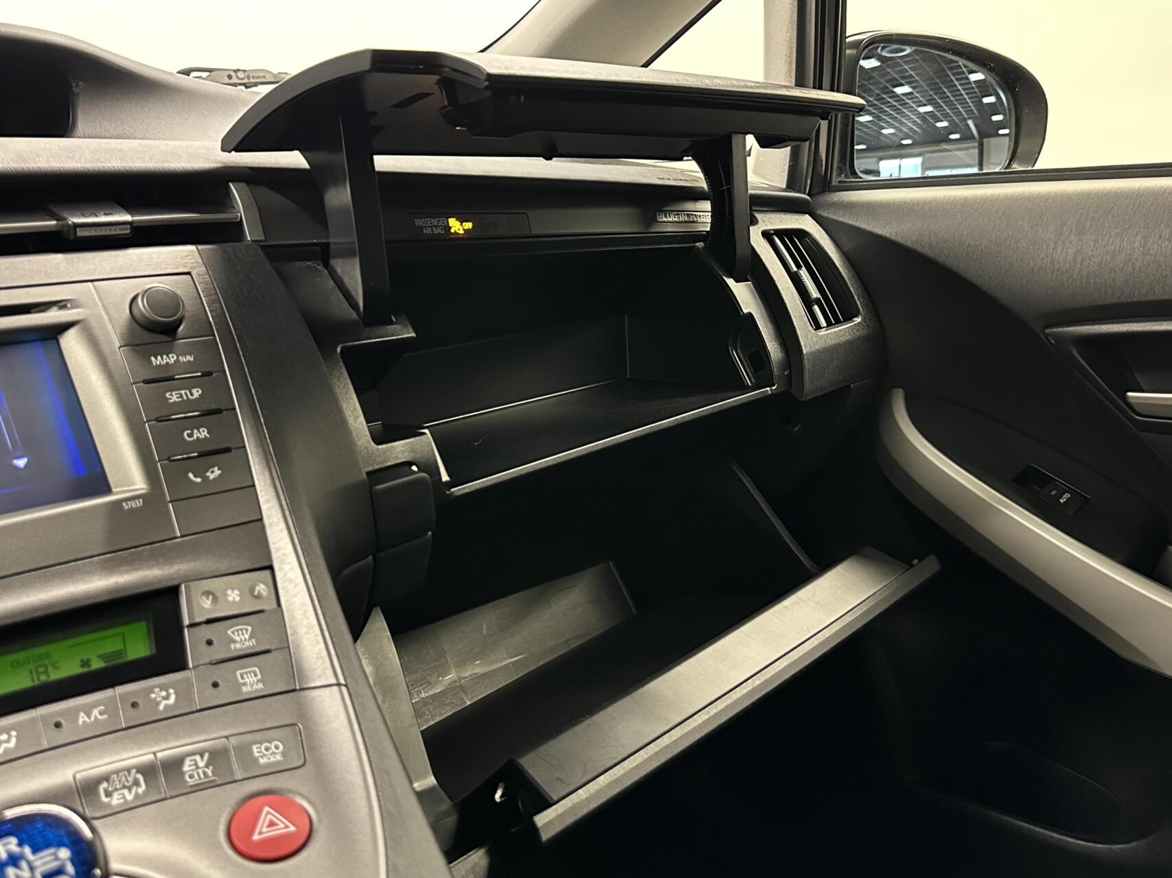 Foto van Toyota Toyota Prius Plug-in Hybrid