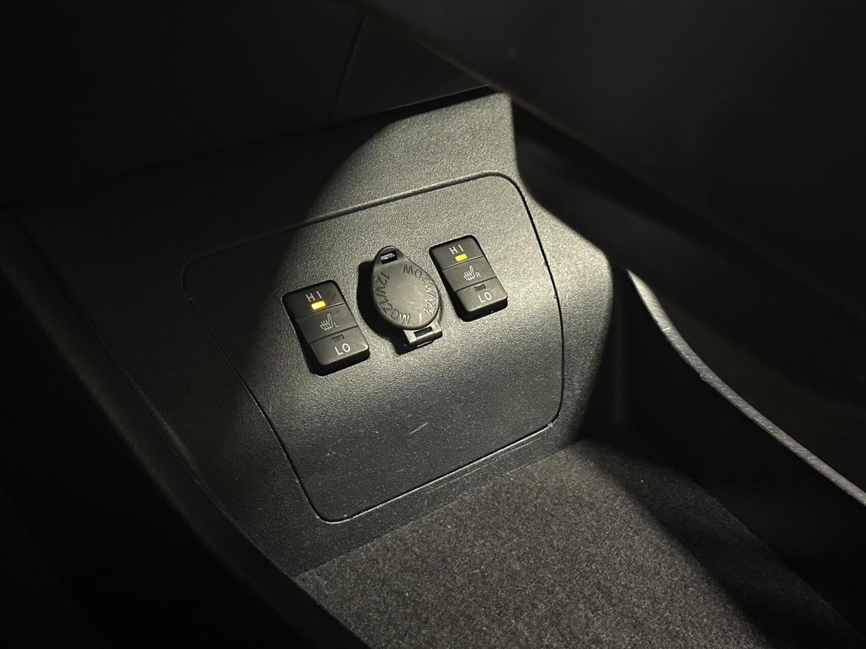 Foto van Toyota Toyota Prius Plug-in Hybrid