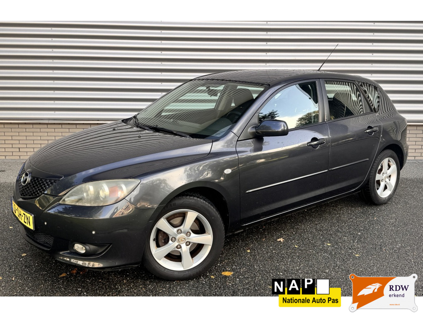 Mazda Mazda 3 1.6 Executive AUTOMAAT! 2006 - voorkant