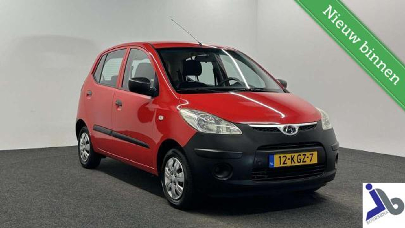 Hyundai I 10 1.1 Active STUURBEKRACHTIGING APK NIEUW. 2009 - voorkant