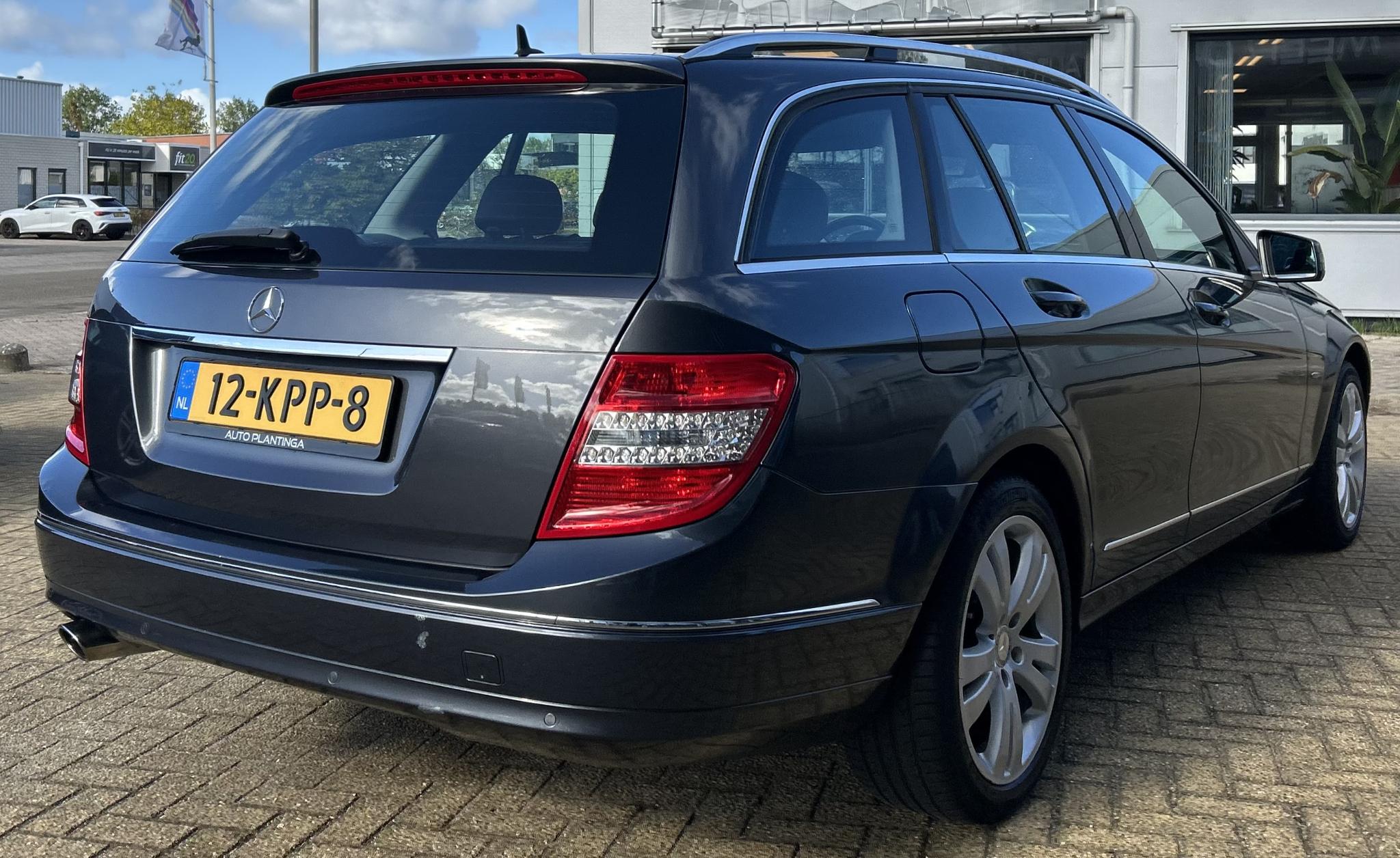Foto van Mercedes-Benz C 200 Cgi