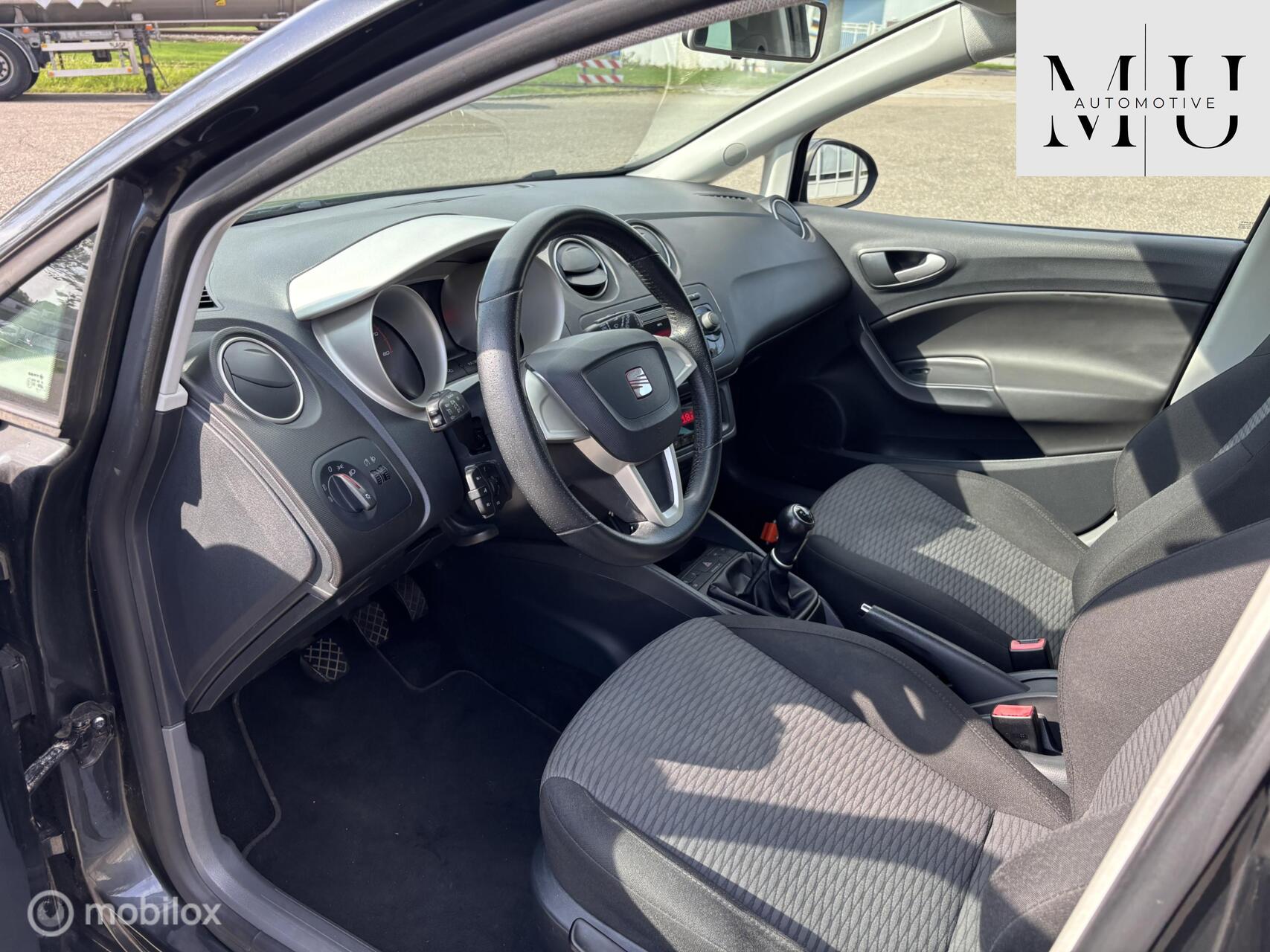Foto van Seat Ibiza ST