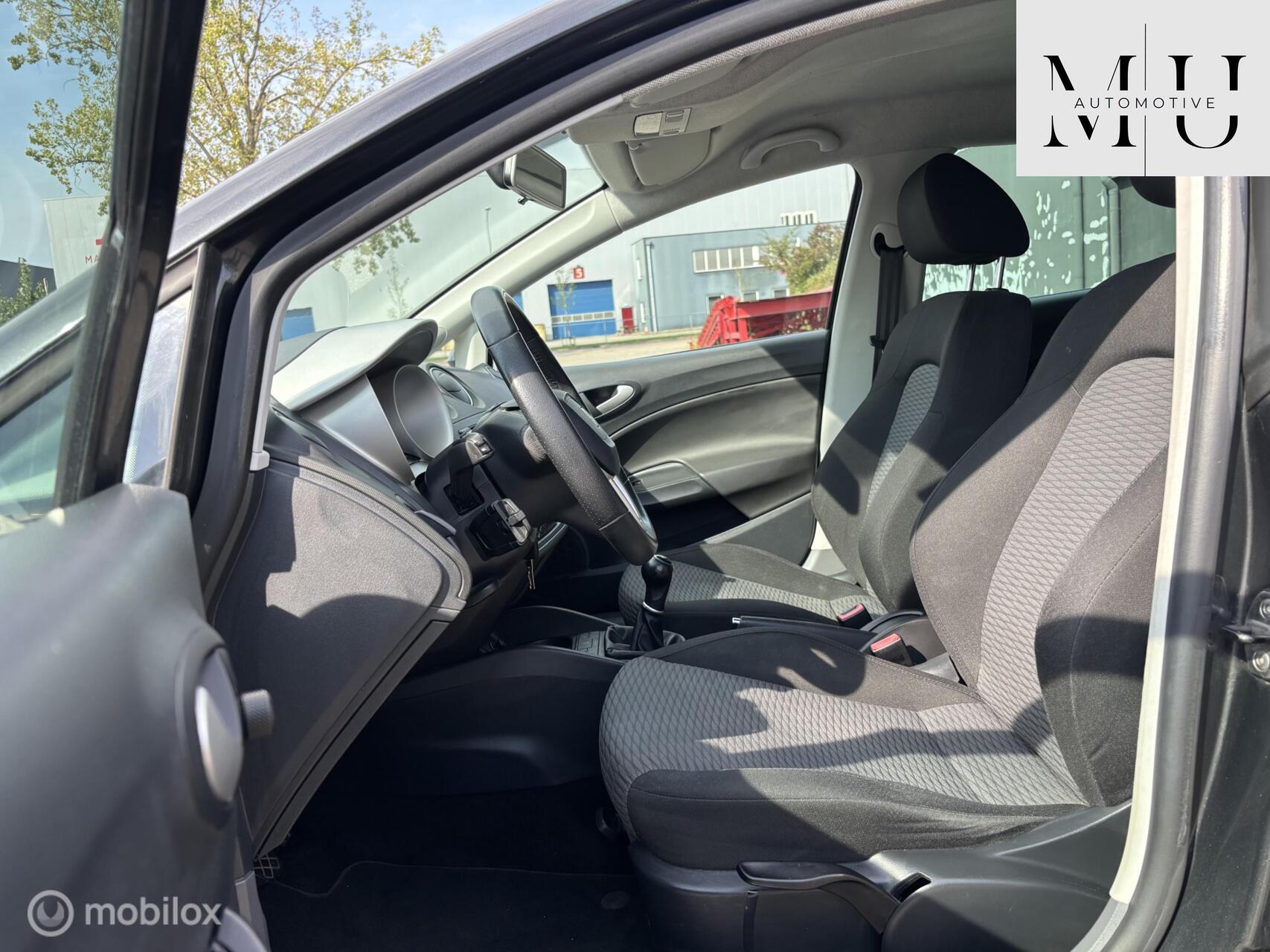 Foto van Seat Ibiza ST