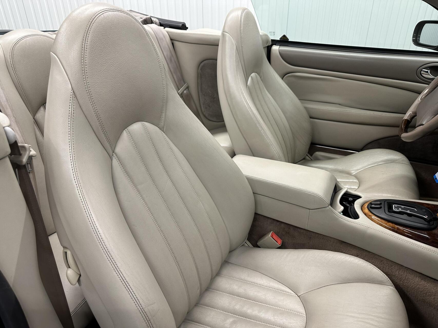Foto van Jaguar Jaguar Xk8 Convertible
