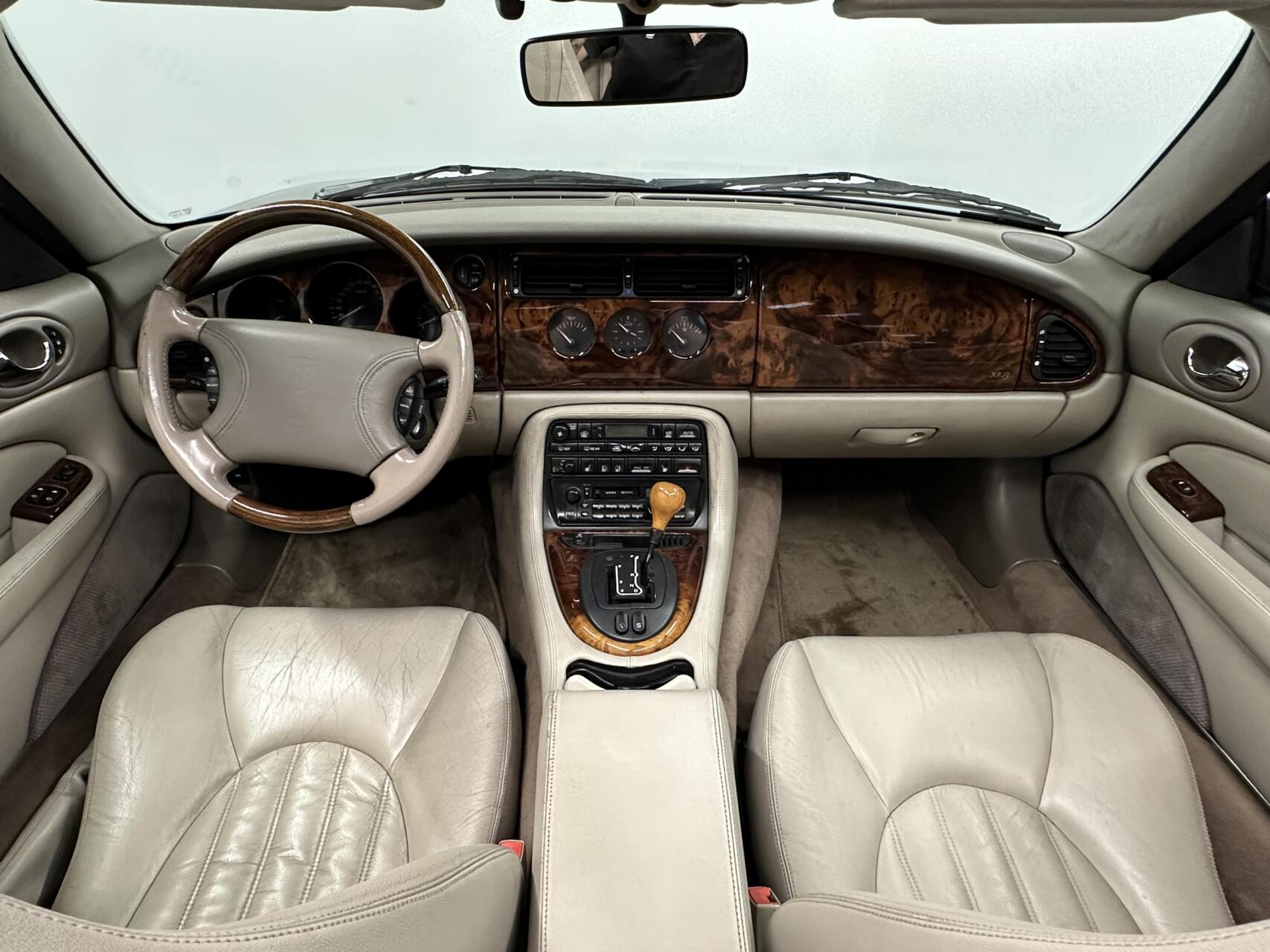 Foto van Jaguar Jaguar Xk8 Convertible