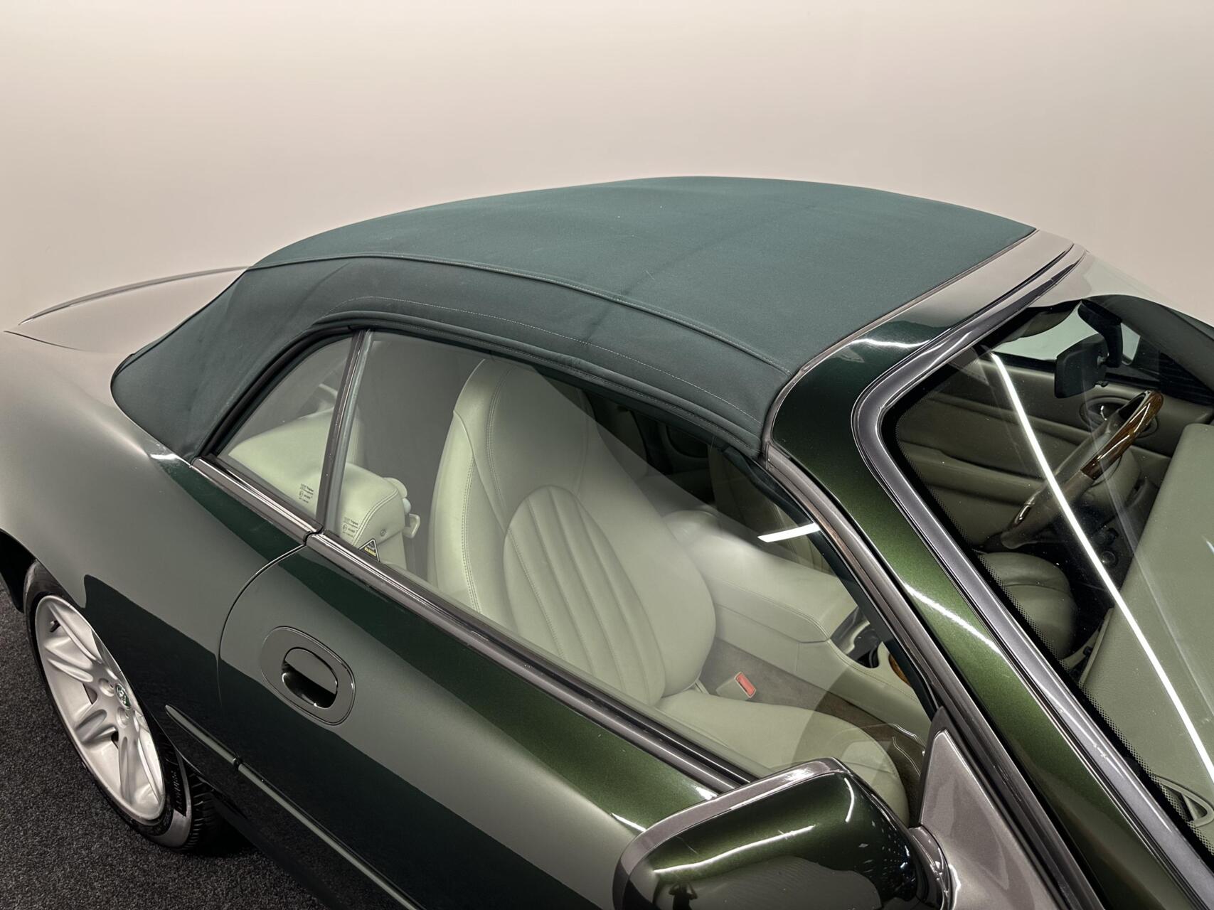 Foto van Jaguar Jaguar Xk8 Convertible