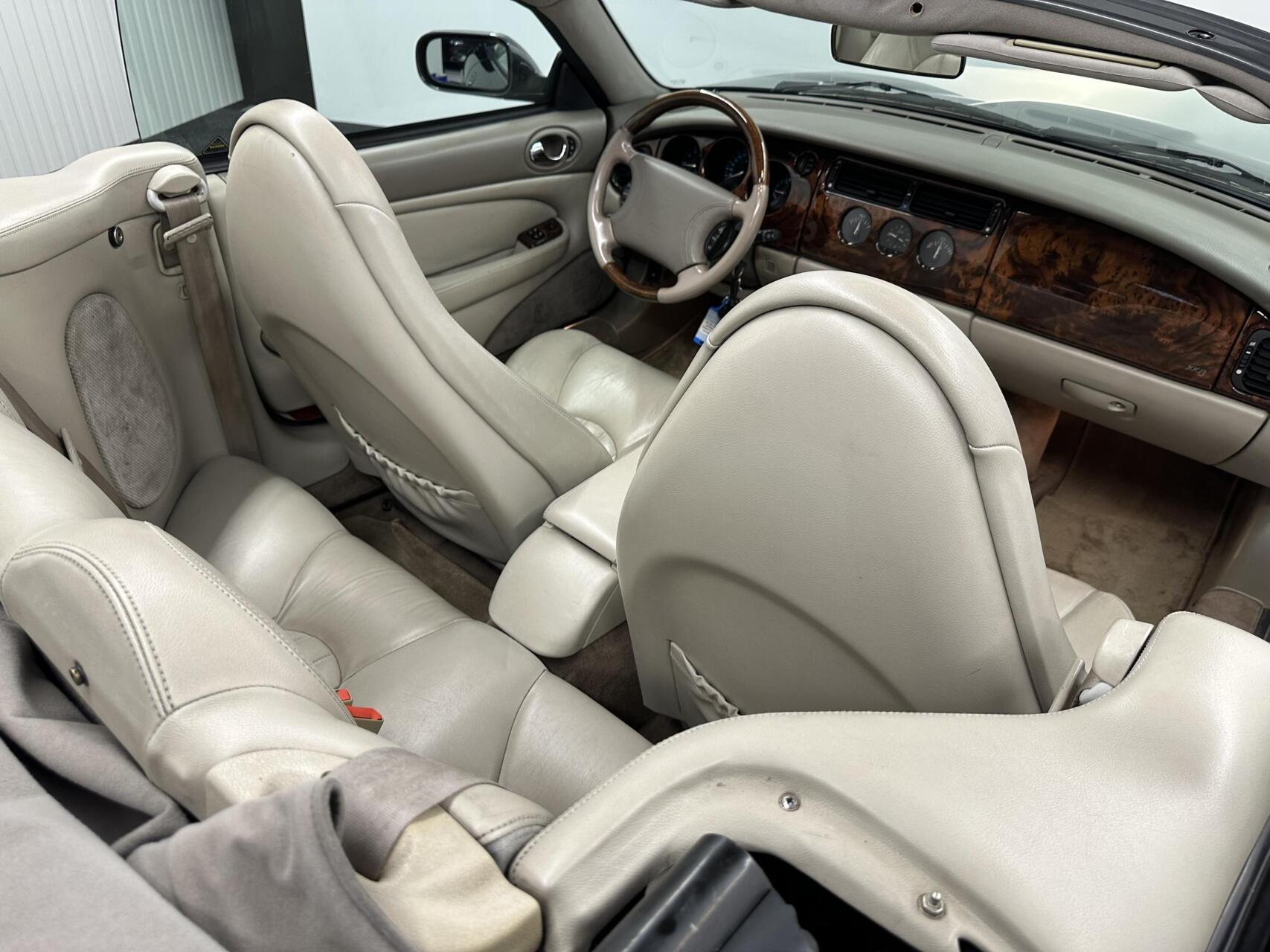 Foto van Jaguar Jaguar Xk8 Convertible