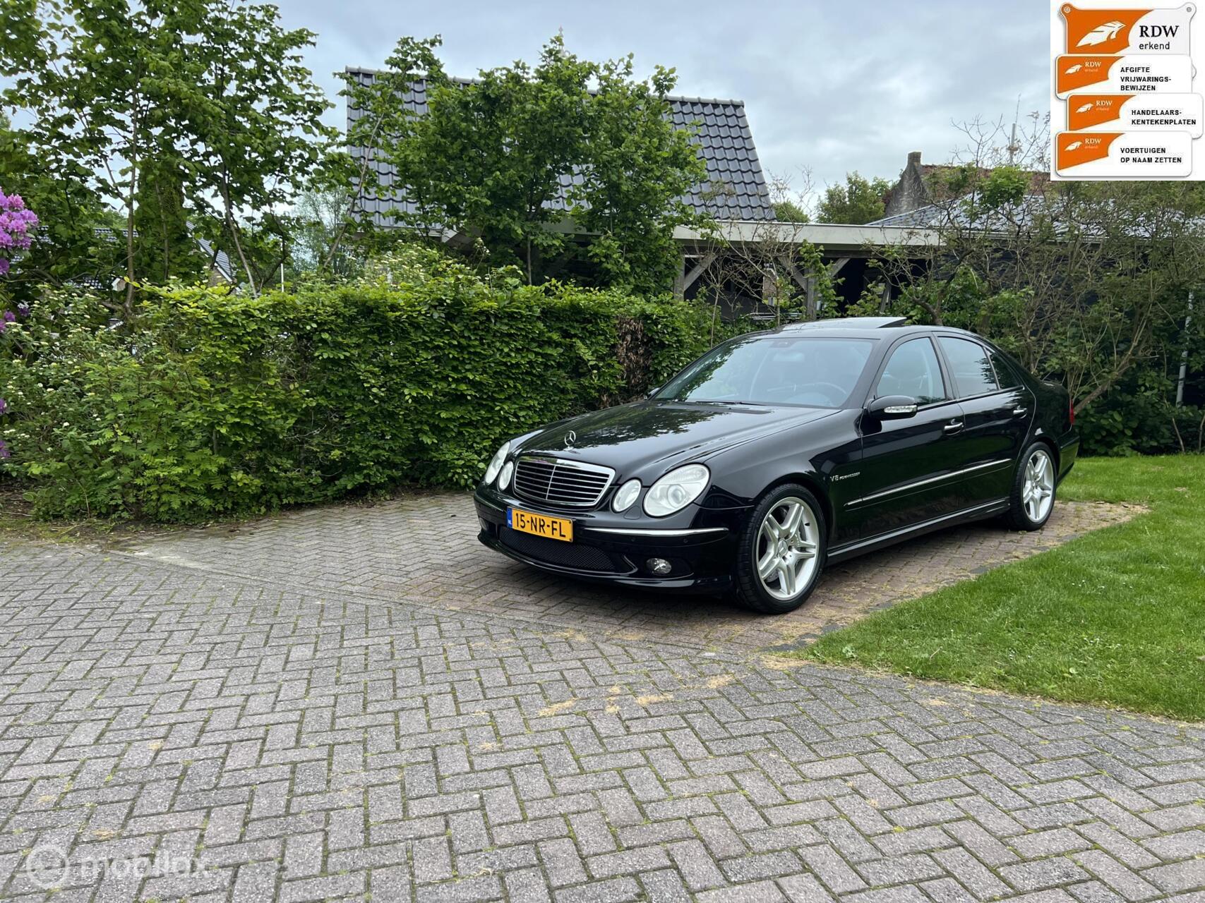 Foto van Mercedes-Benz E 55 AMG