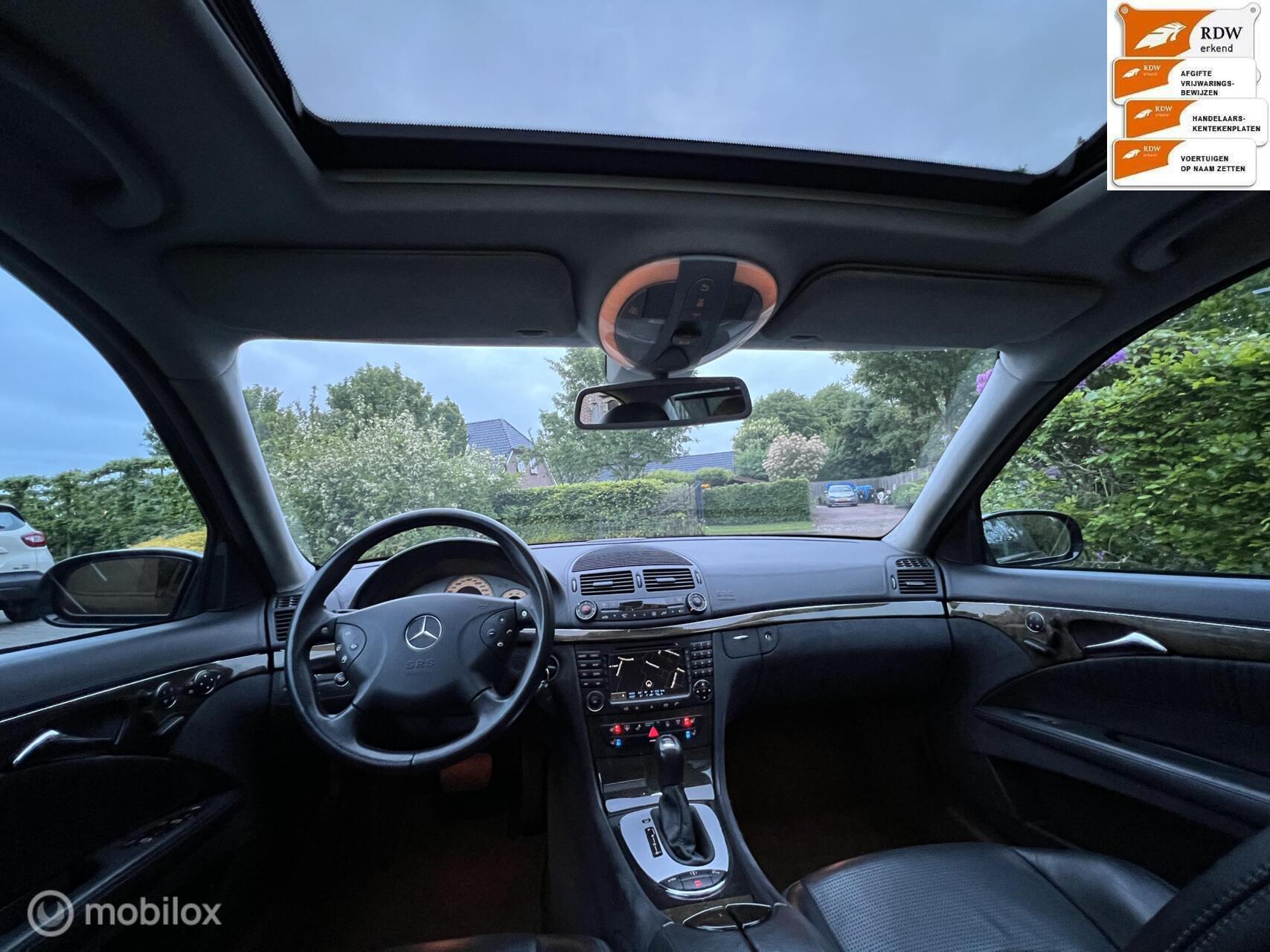 Foto van Mercedes-Benz E 55 AMG