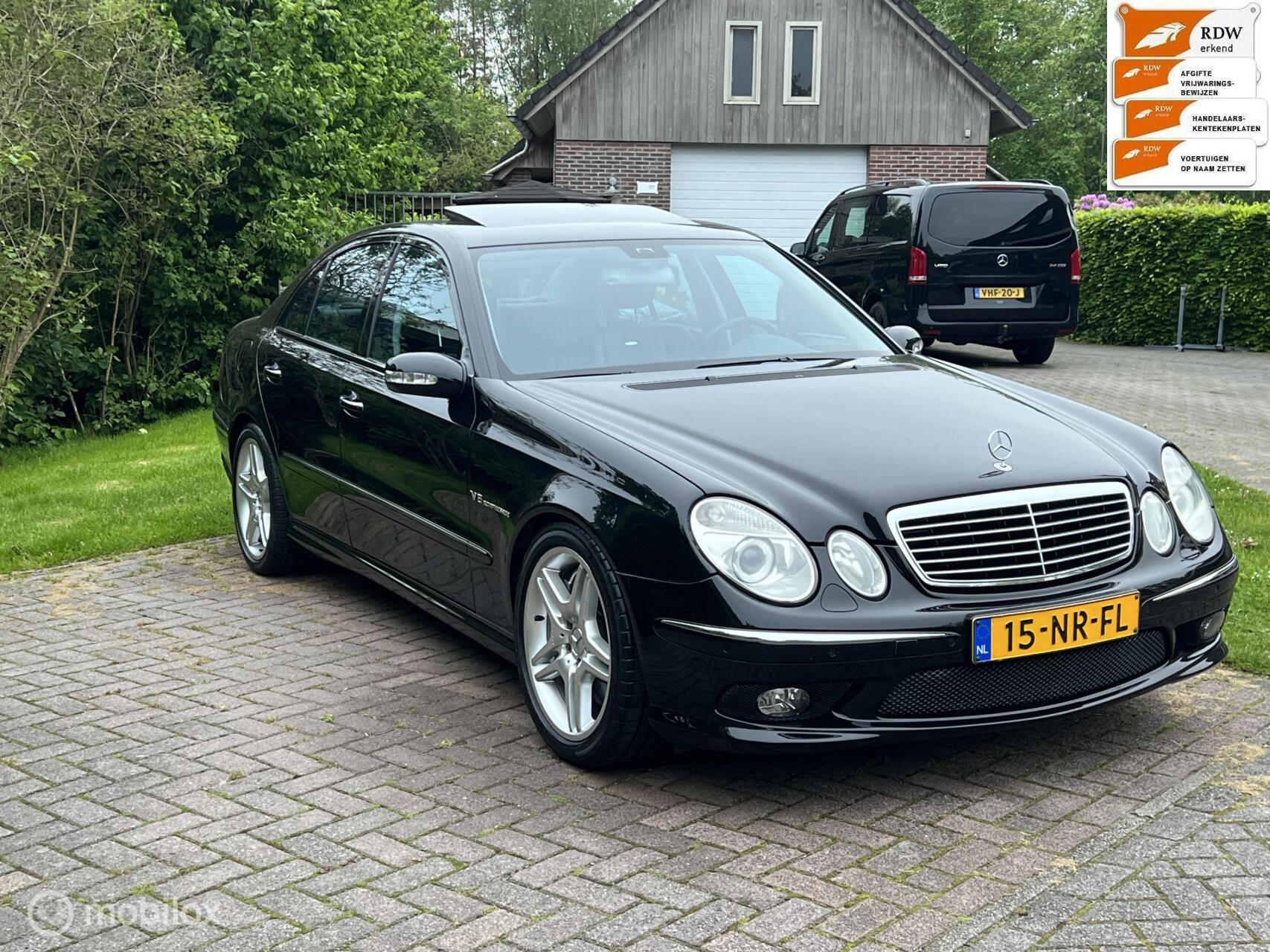 Foto van Mercedes-Benz E 55 AMG