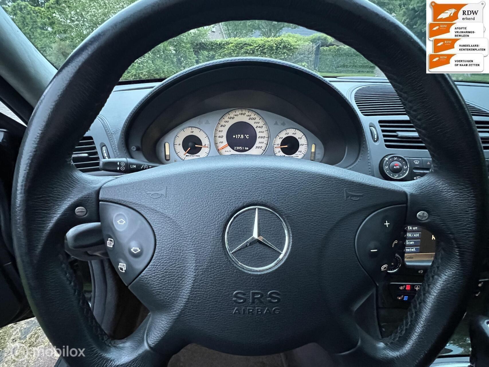 Foto van Mercedes-Benz E 55 AMG