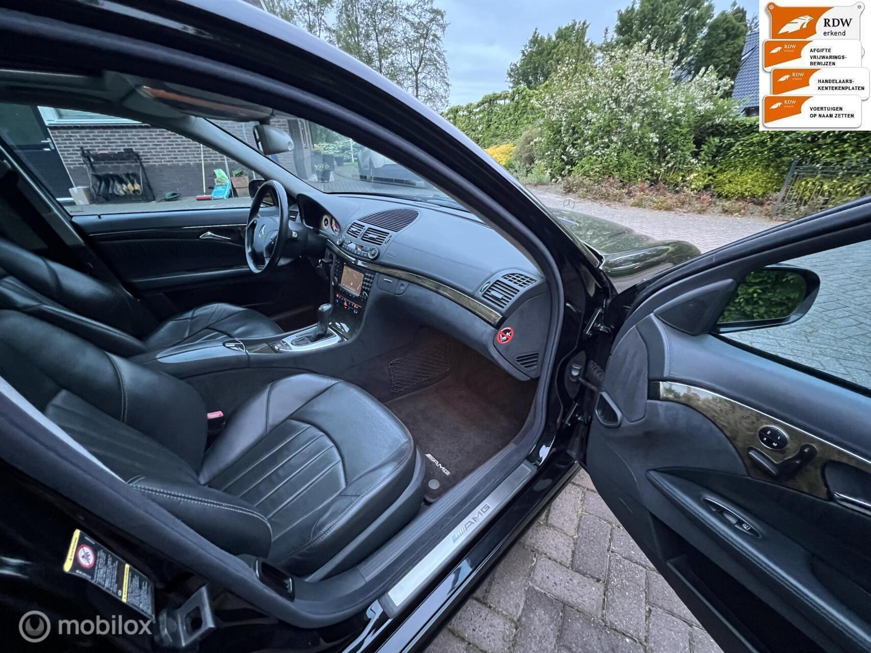 Foto van Mercedes-Benz E 55 AMG