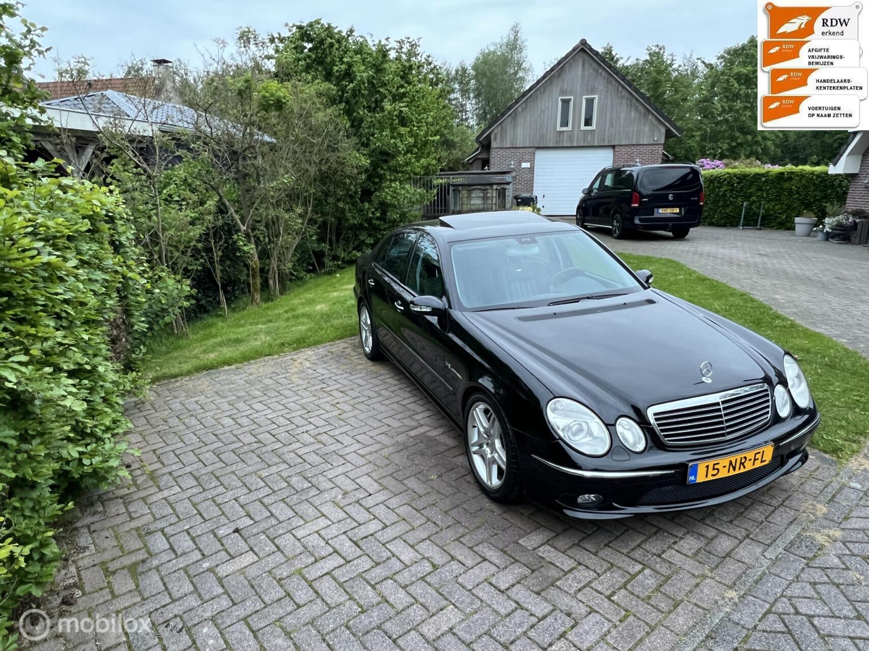 Foto van Mercedes-Benz E 55 AMG