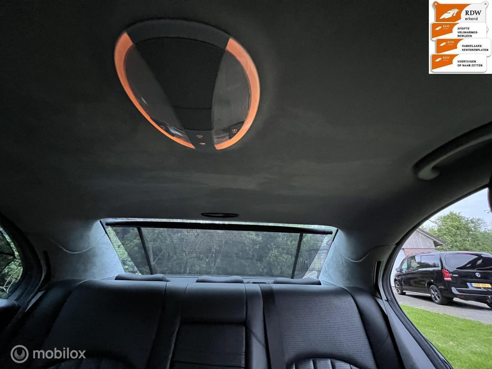 Foto van Mercedes-Benz E 55 AMG