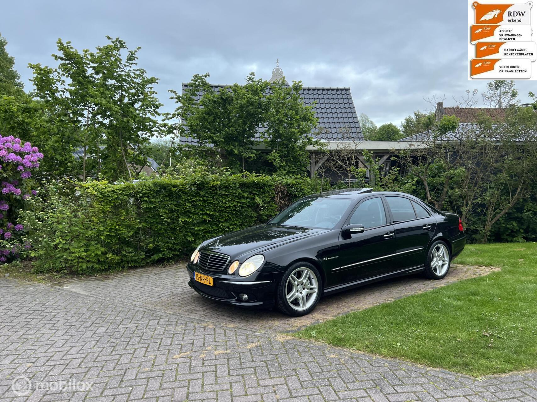 Foto van Mercedes-Benz E 55 AMG