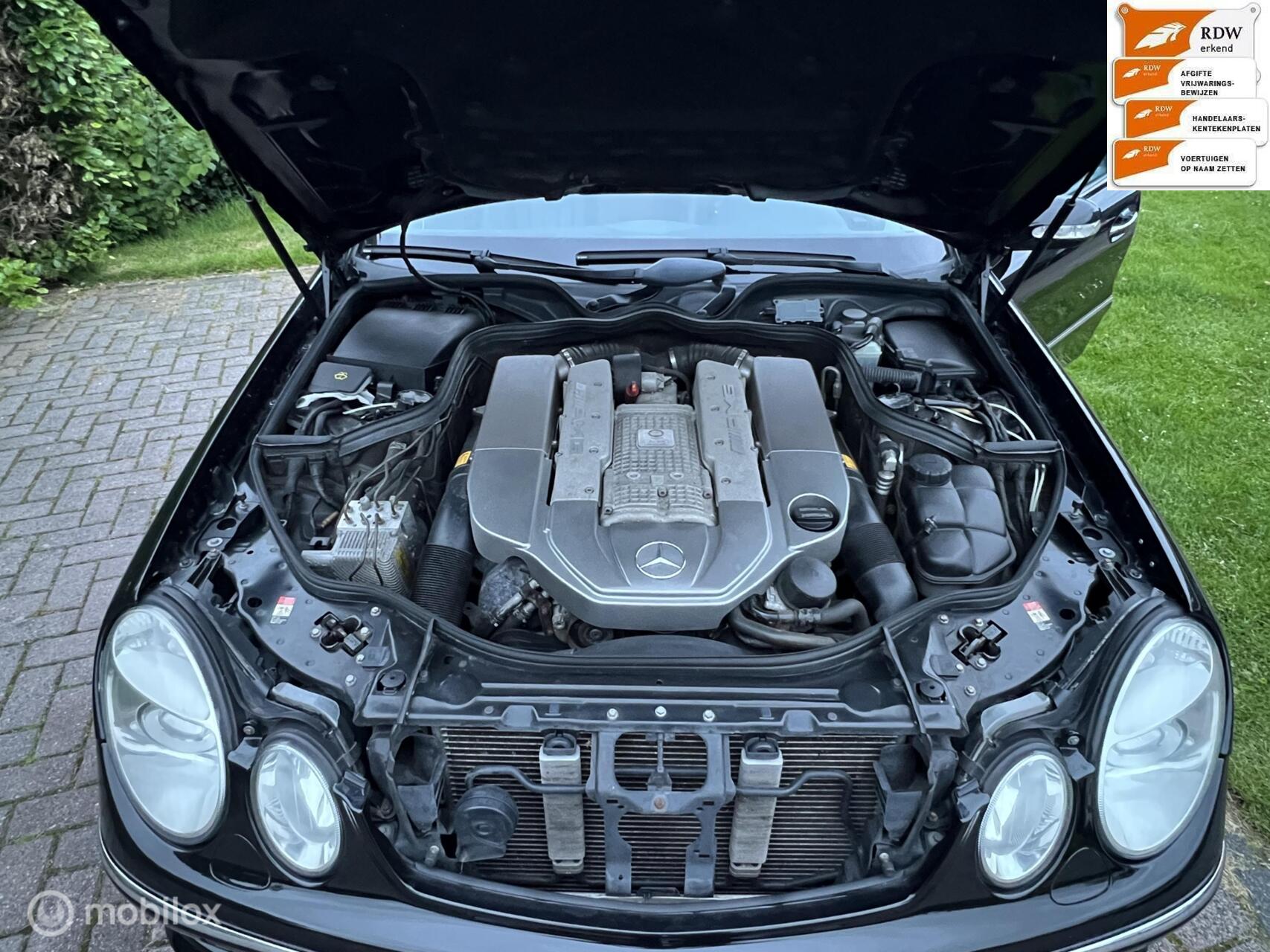 Foto van Mercedes-Benz E 55 AMG