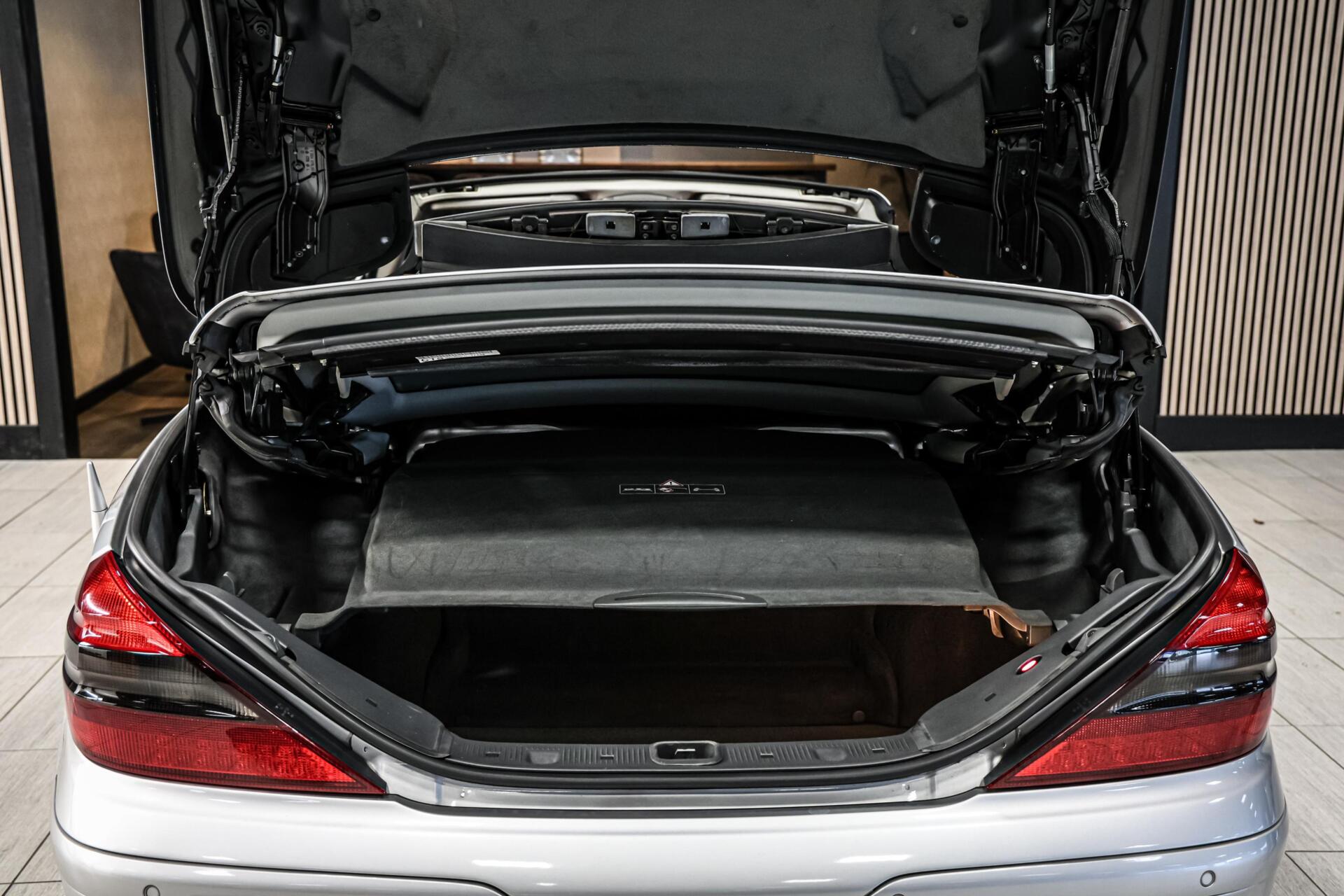 Foto van Mercedes-Benz SL 55 AMG