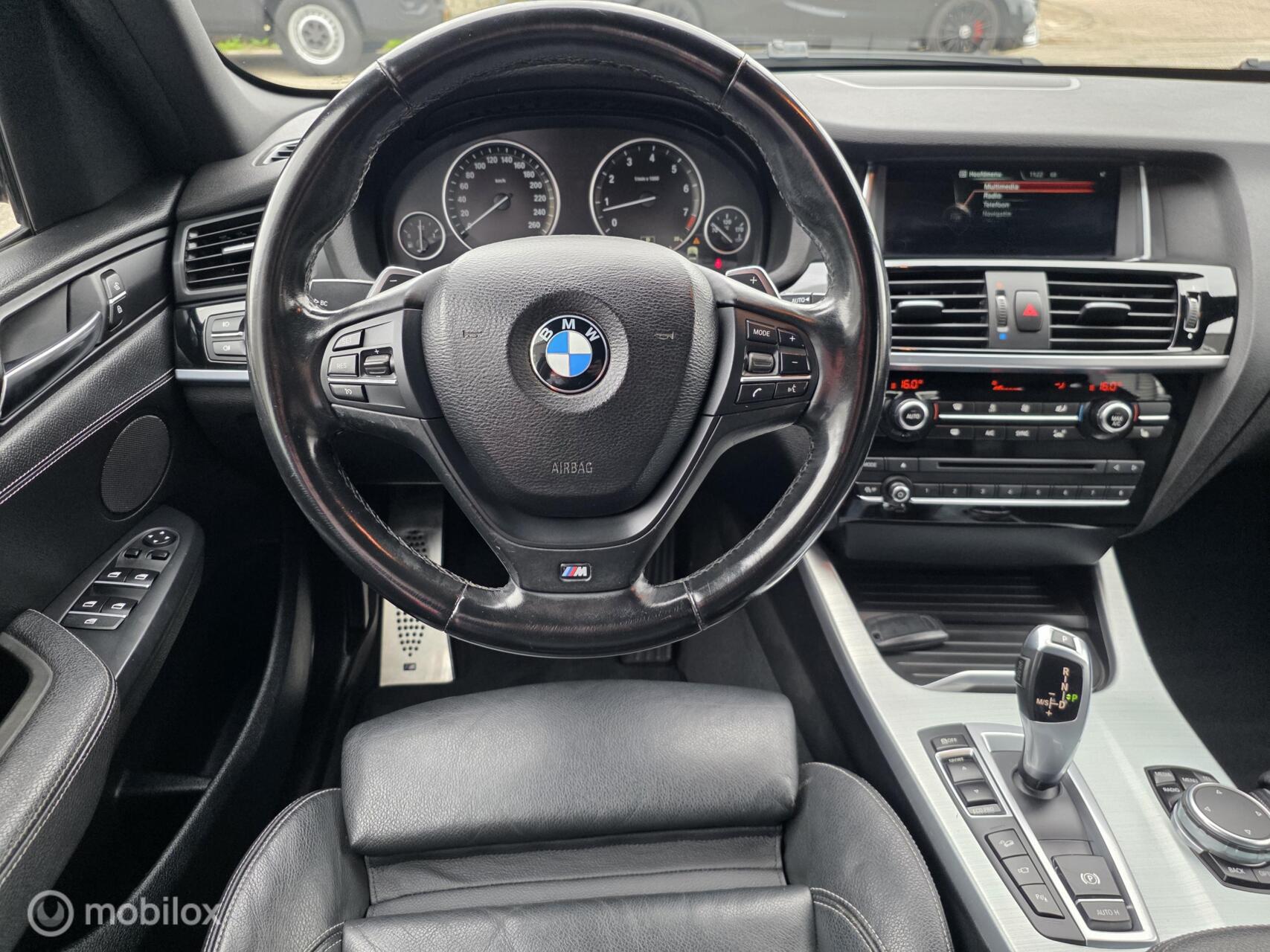 Foto van BMW X3 Xdrive20i