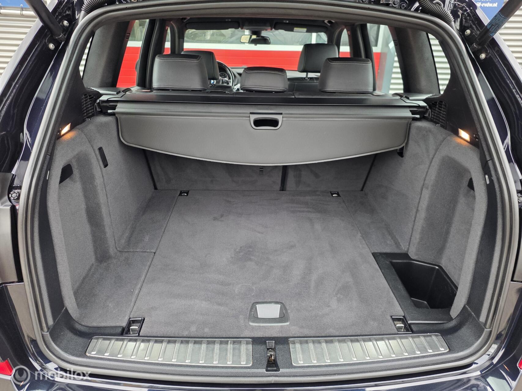 Foto van BMW X3 Xdrive20i