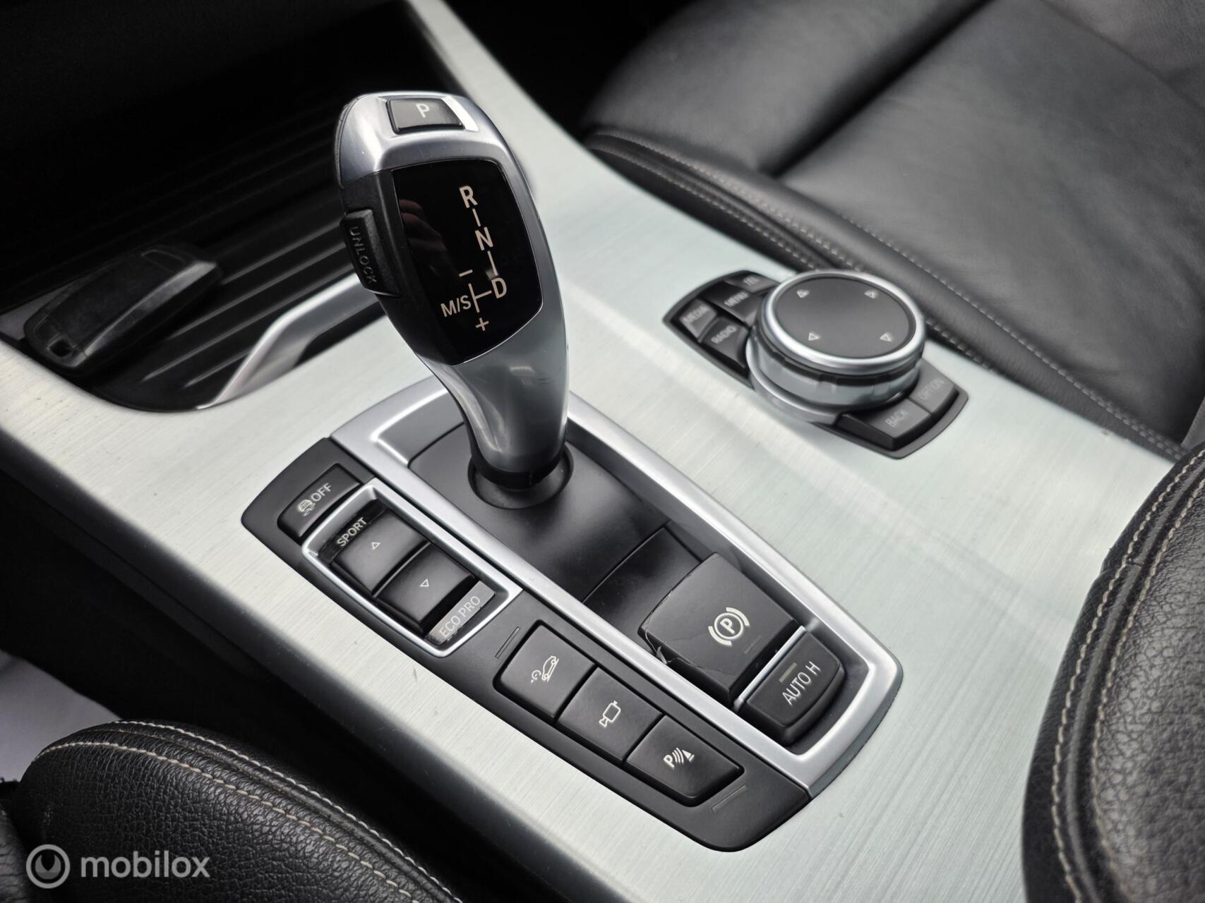 Foto van BMW X3 Xdrive20i