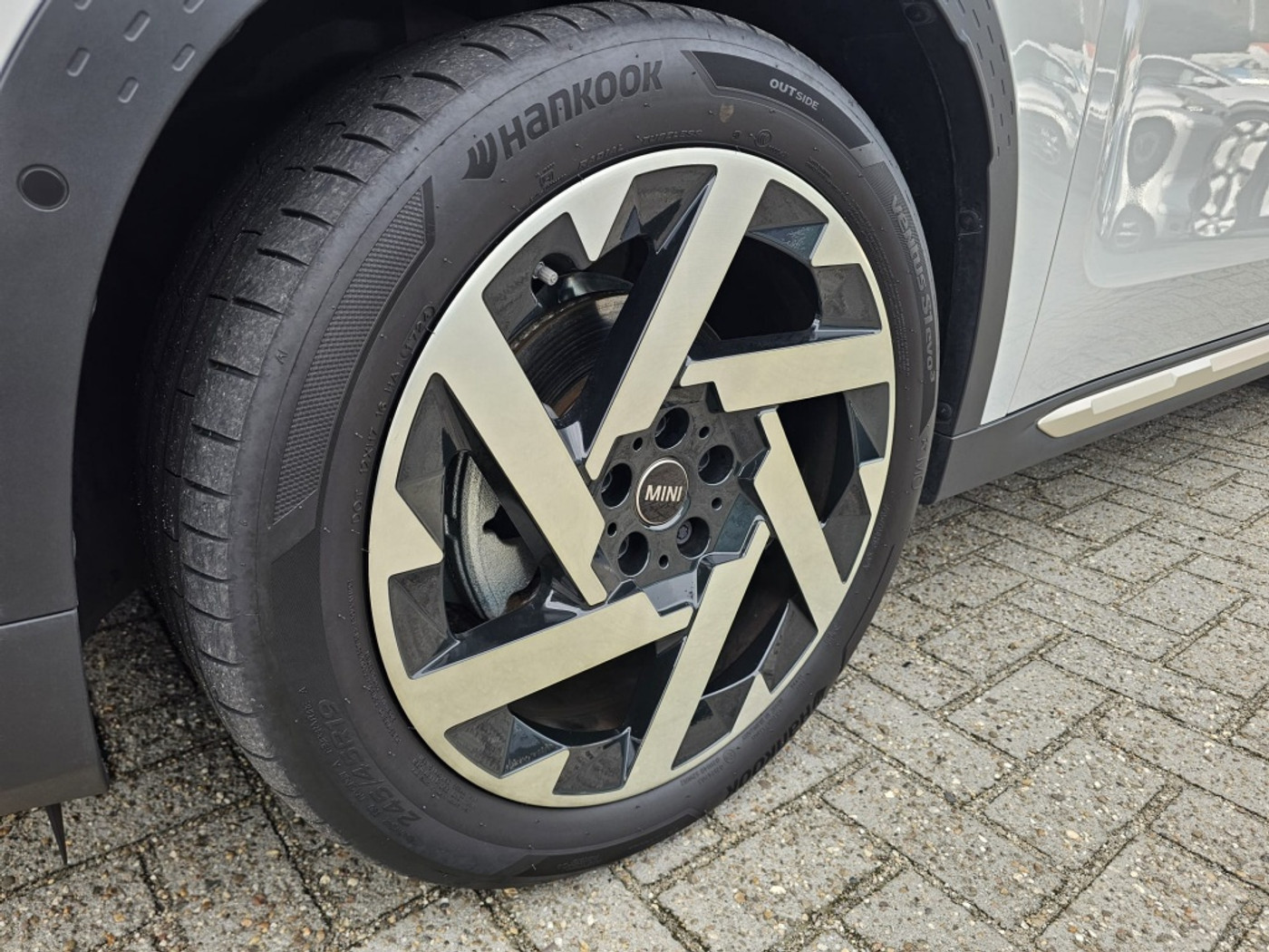 Foto van Mini Countryman E