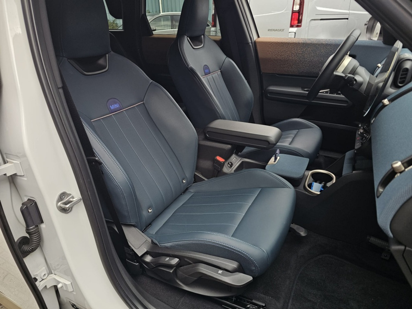 Foto van Mini Countryman E