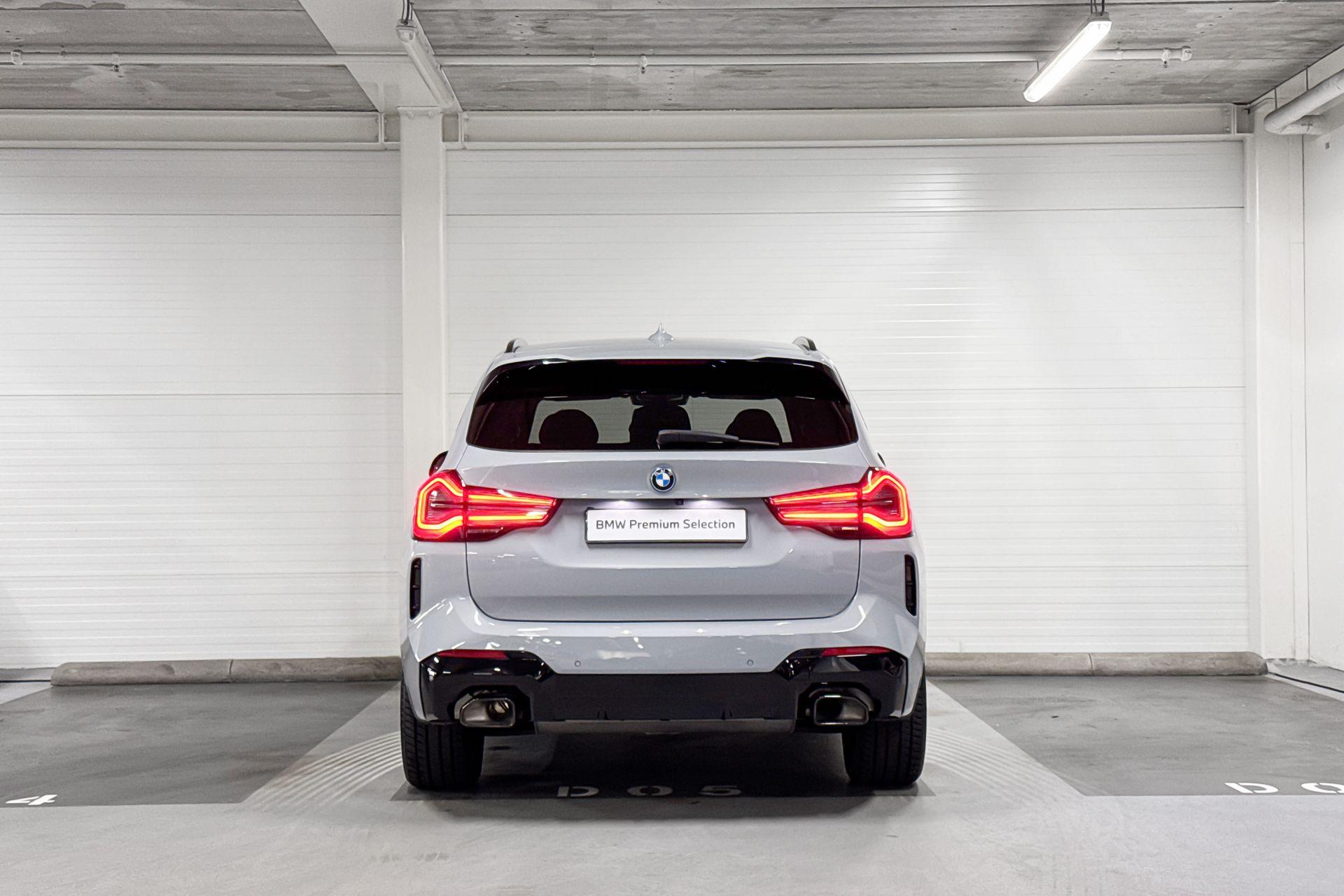 Foto van BMW X3 Xdrive30e