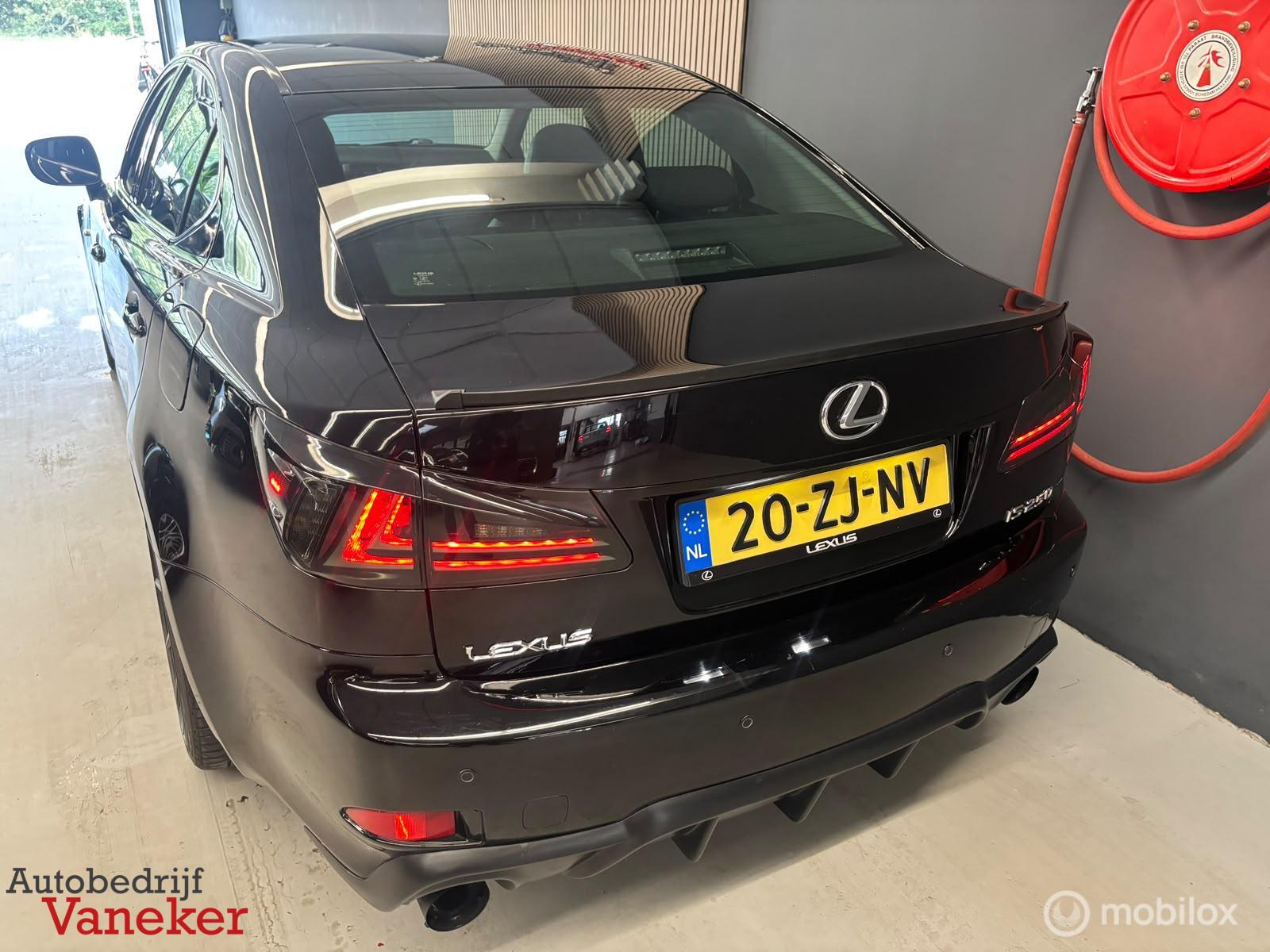 Foto van Lexus Lexus Is250