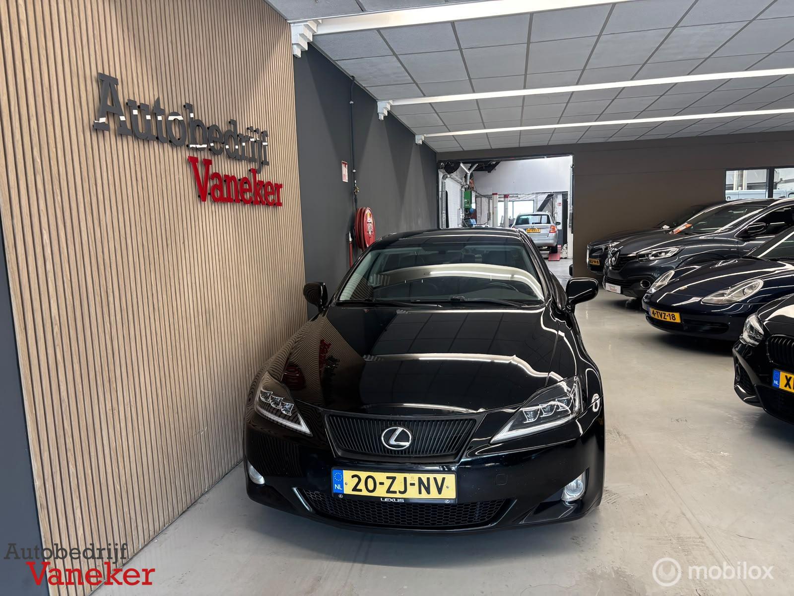 Foto van Lexus Lexus Is250