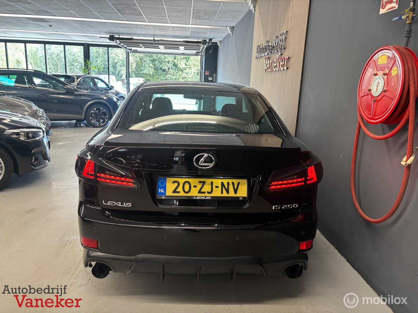 Foto van Lexus Lexus Is250