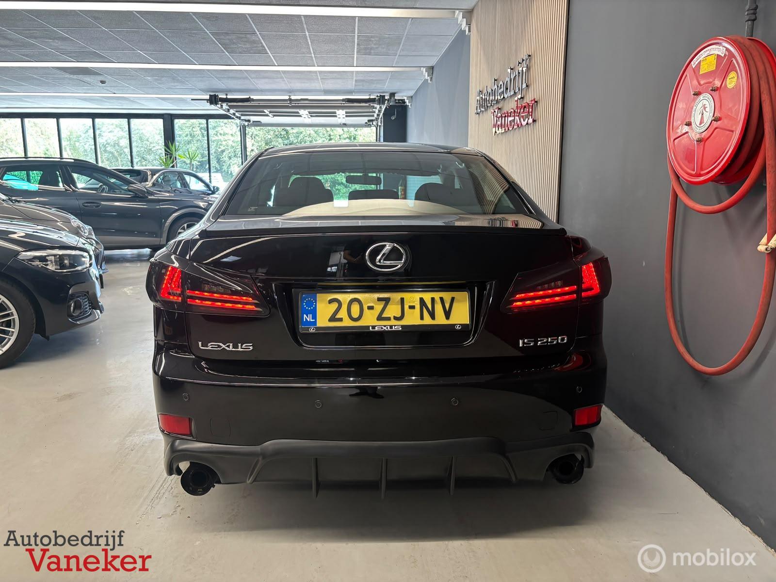 Foto van Lexus Lexus Is250
