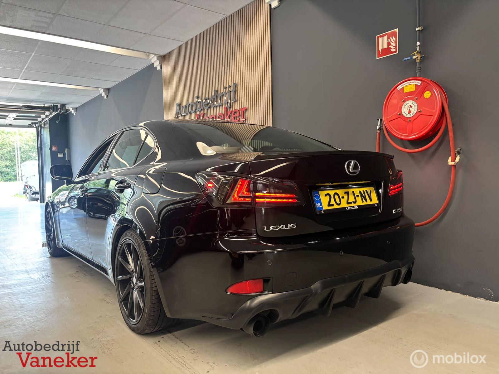 Foto van Lexus Lexus Is250