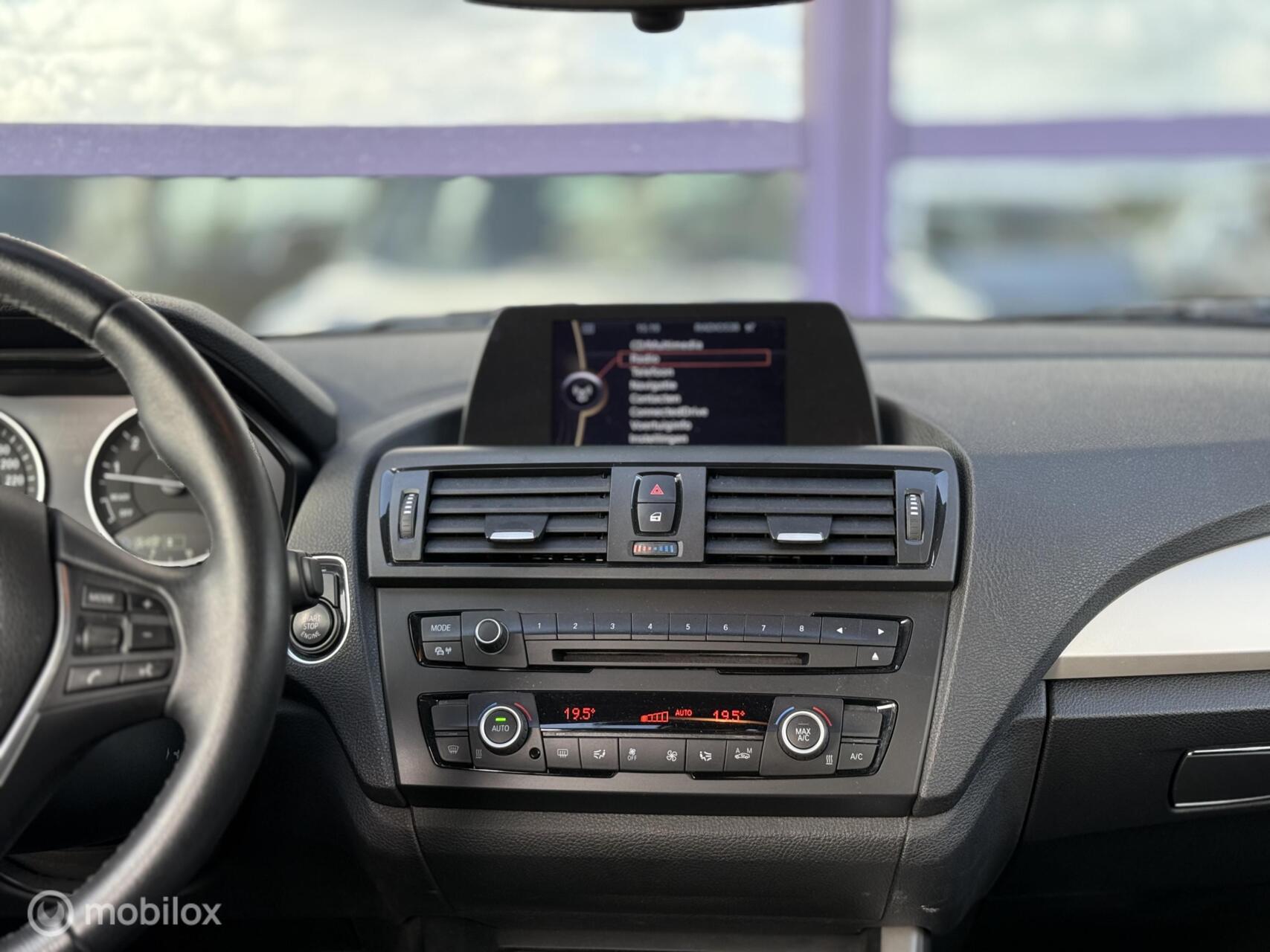 Foto van BMW 114i