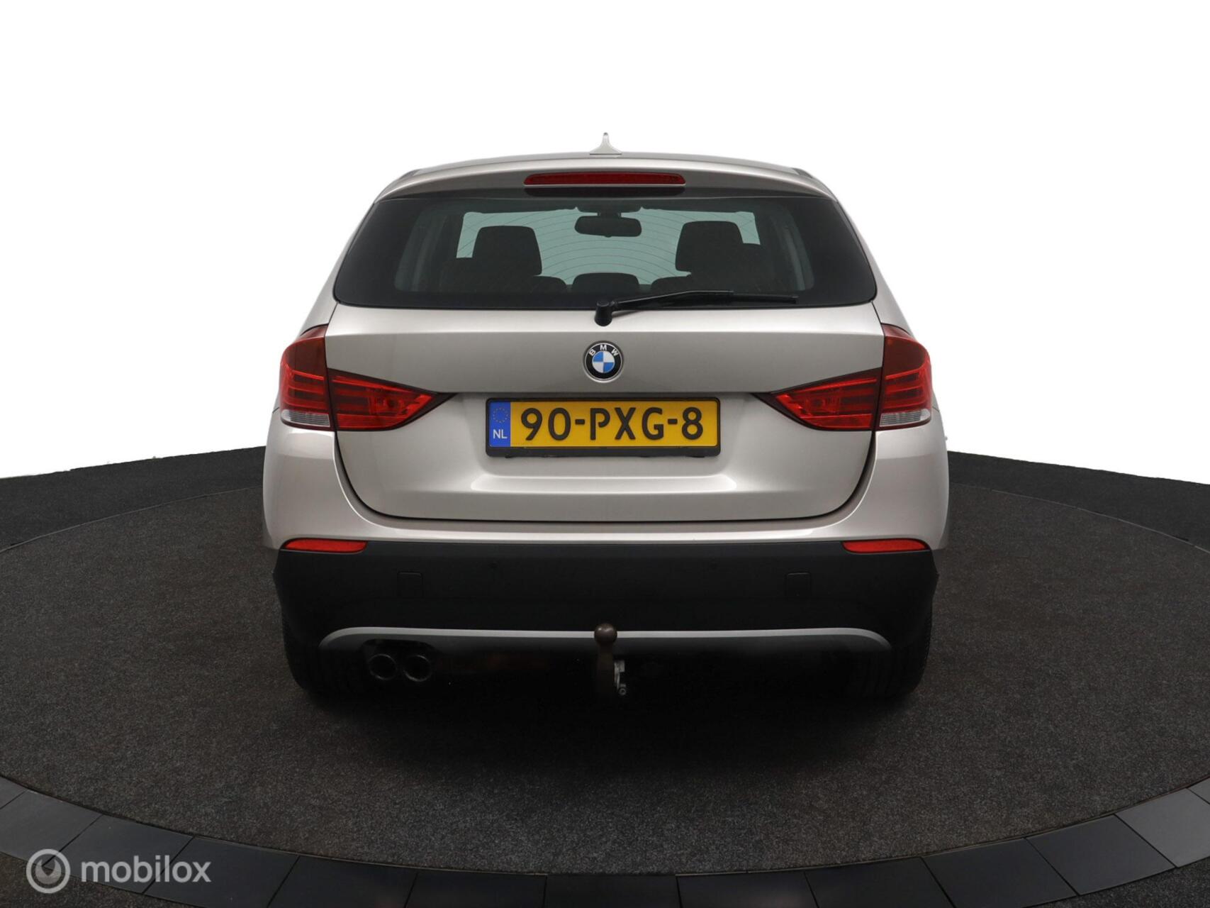 Foto van BMW X1 xDrive 28i