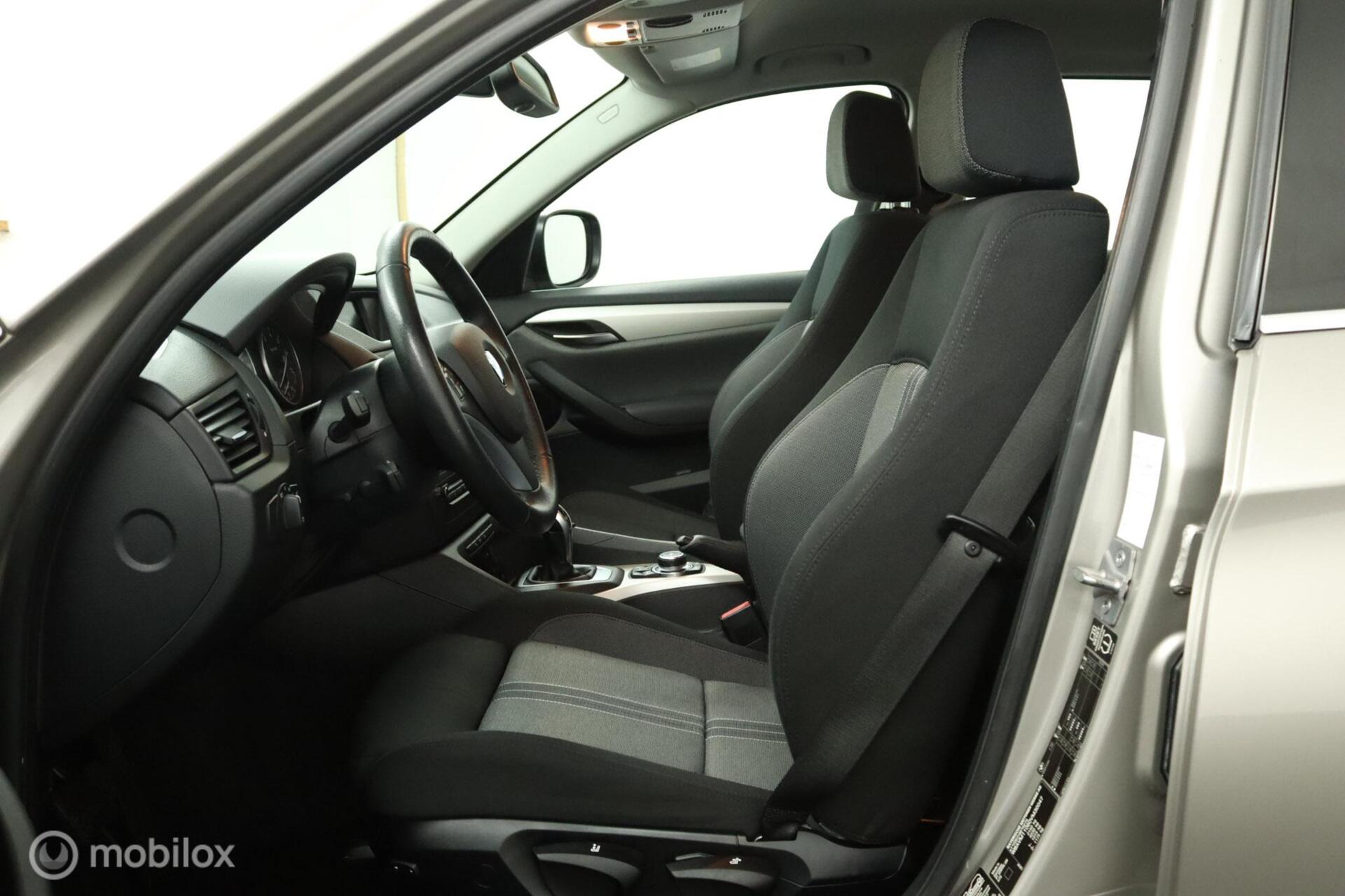 Foto van BMW X1 xDrive 28i