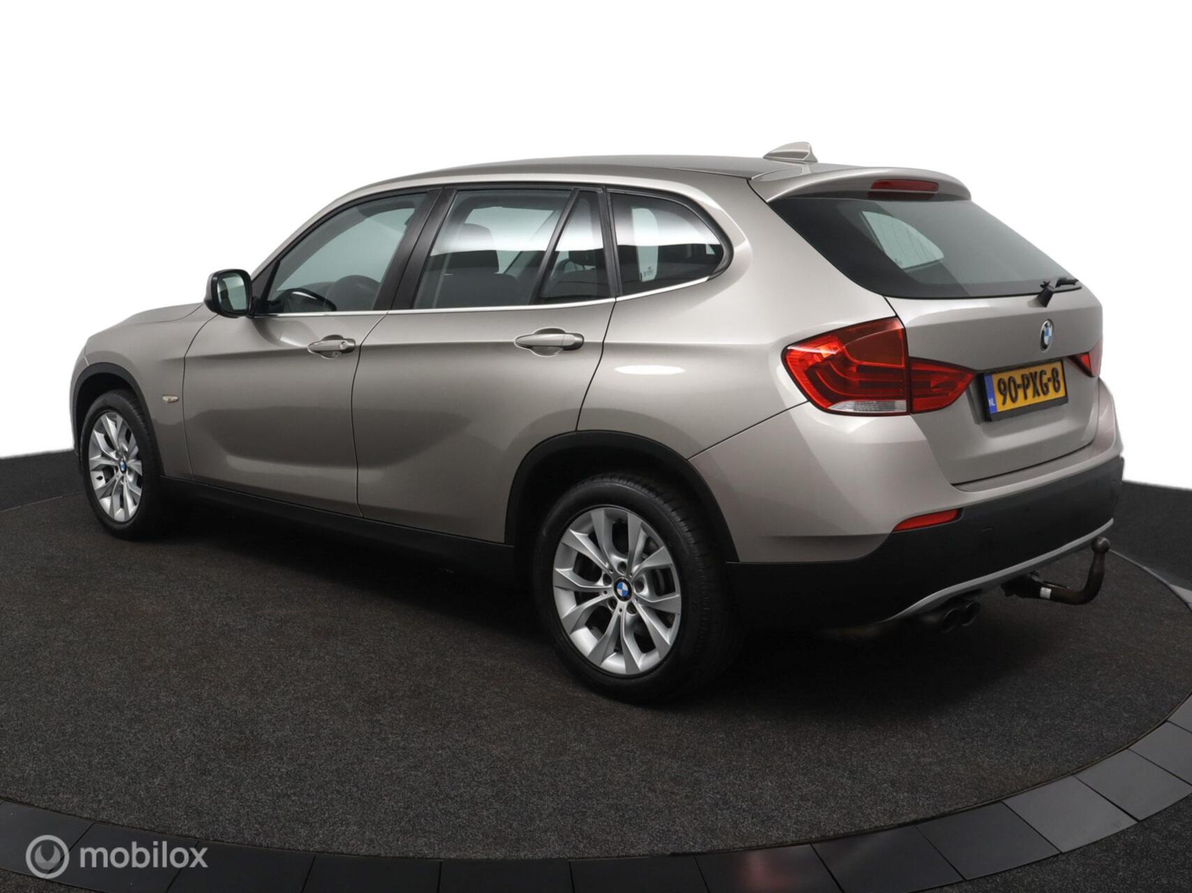 Foto van BMW X1 xDrive 28i