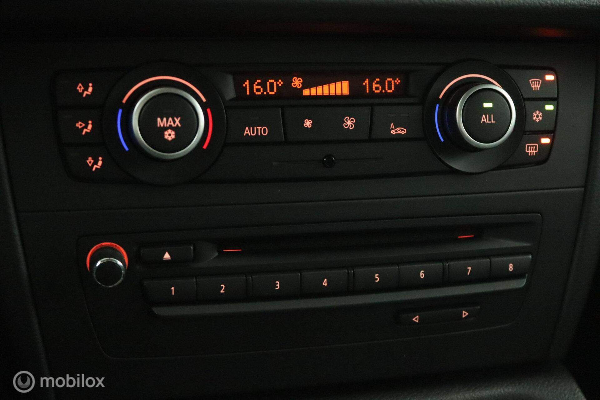Foto van BMW X1 xDrive 28i