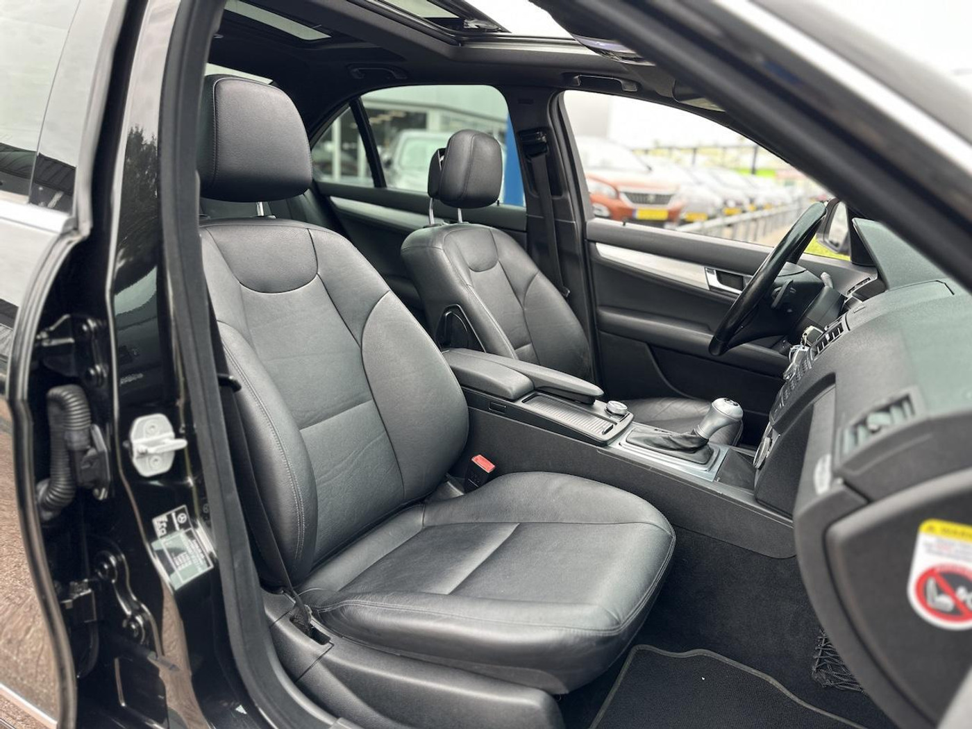 Foto van Mercedes-Benz C 350 4Matic