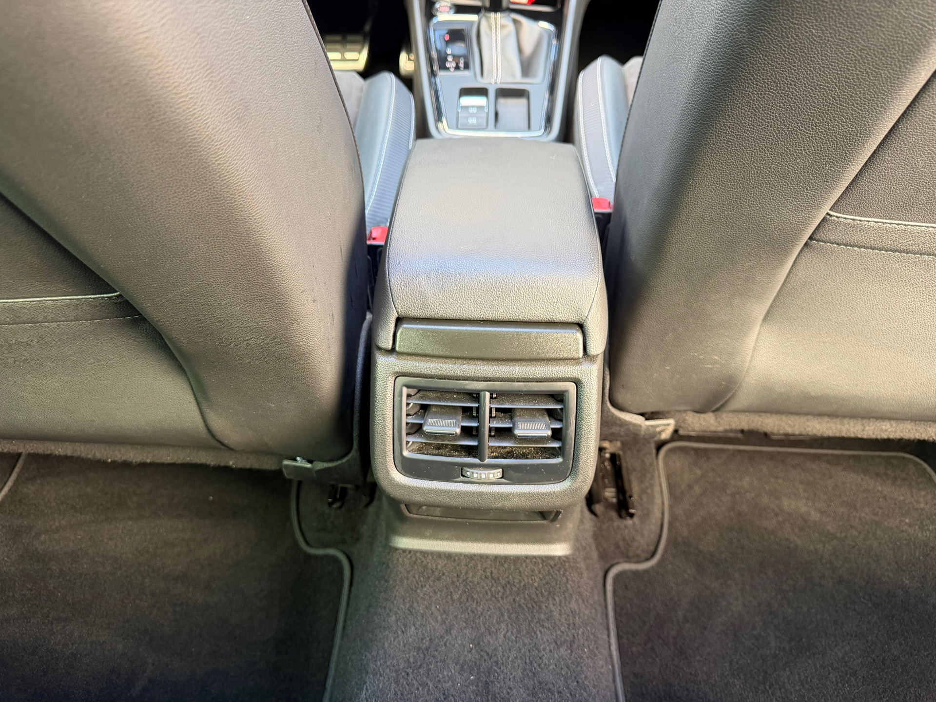 Foto van Seat Leon Sportourer ST