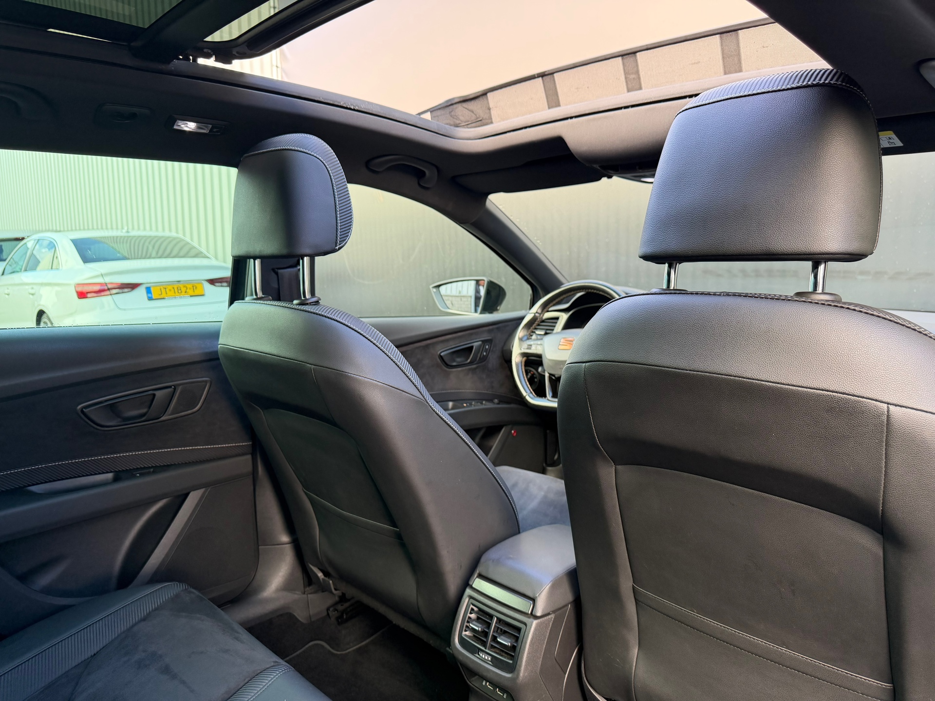 Foto van Seat Leon Sportourer ST