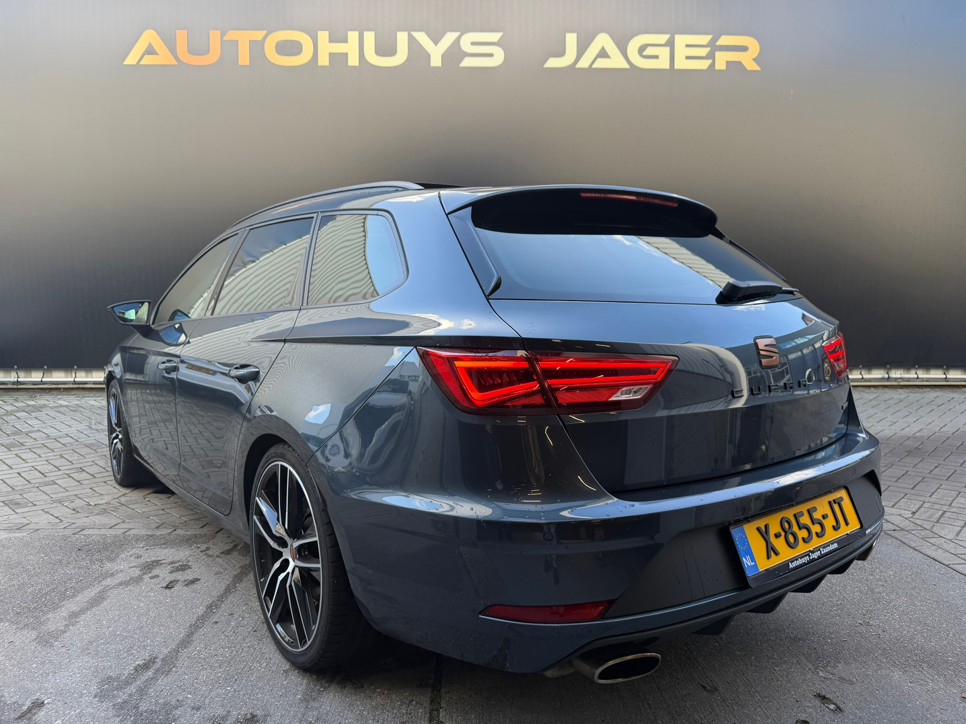 Foto van Seat Leon Sportourer ST